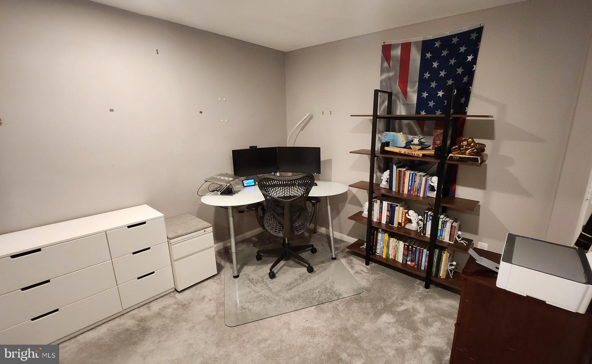 ASHBURN VILLAGE - Residential Lease