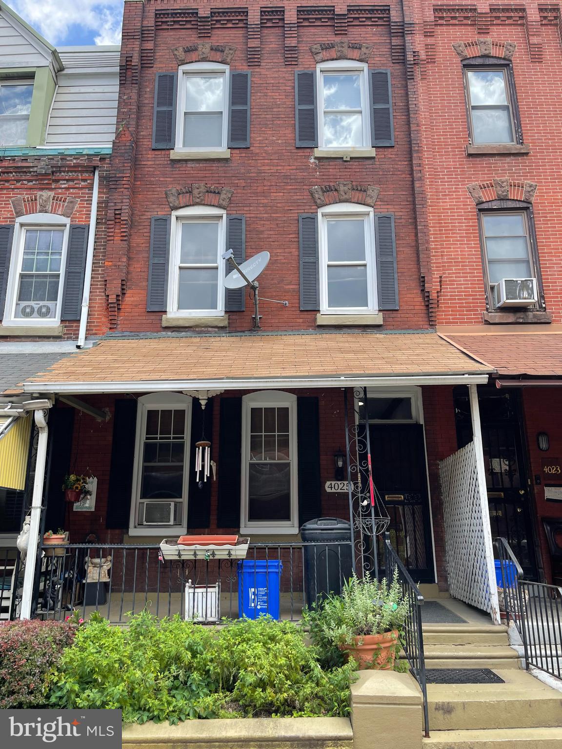 Welcome to 4025 Green St Unit #1 a sunny newly renovated apartment with very convenient access to public transit! This building is 1 block from the #10 a trolleys for easy access to Drexel/Penn, Center City, and more. The #40 bus lines stops around the corner from the building. The apartment features a full kitchen, large living room and bedroom, Also, plenty of closet space. Schedule your showing today!