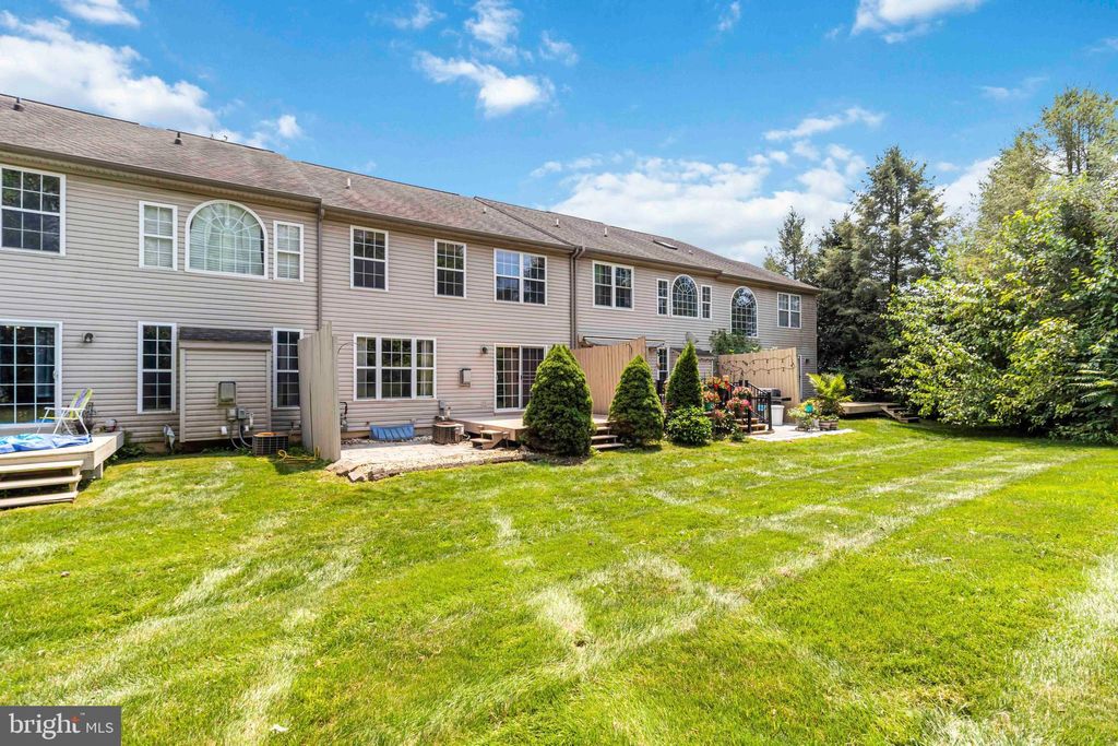 Photo of 25 Carousel Circle, HERSHEY, PA 17033 (MLS # PADA2047386)