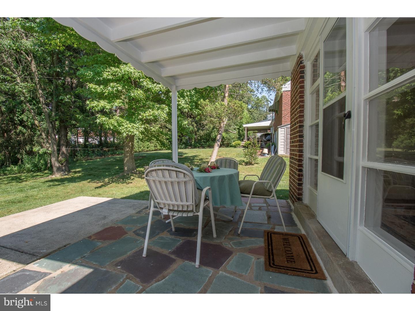 BRENTWOOD MANOR - Residential