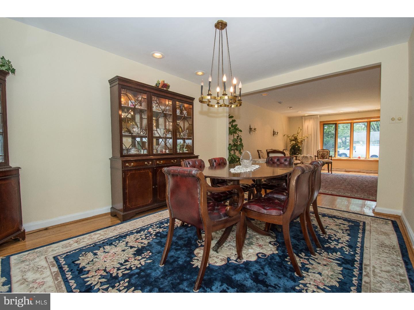 BRENTWOOD MANOR - Residential