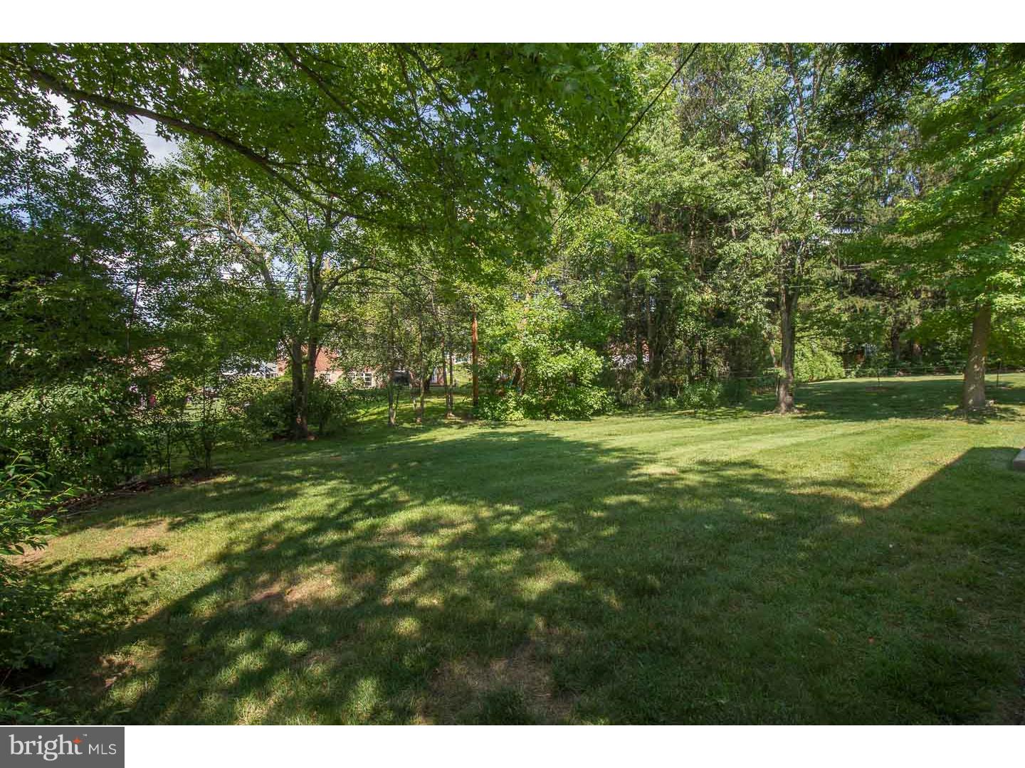 BRENTWOOD MANOR - Residential