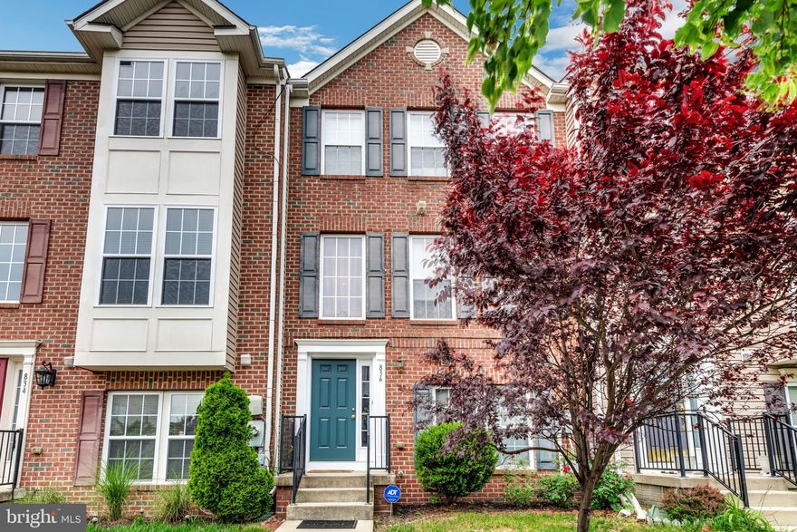 Welcome home to this beautiful brick front Colonial Townhome in sought after Miramar Landing! Beautifully landscaped with foundational shrubs, bushes, and a well manicured front lawn. Plenty of room for you and your family to grow in this 3 bedroom, 2.5 bath home with nearly 2,000 sq ft of space! Step into a two story split foyer with hardwood floors and a convenient coat closet. Take the stairs to the main level with a living and dining room combo with hardwood floors flowing throughout, and a five light chandelier in the dining area - the perfect place to entertain guests. The spacious eat-in kitchen features tile flooring, plenty of counter and cabinet space, recessed lighting, closet pantry, and white and black appliances, including a double door fridge with ice maker. Relax afterwards in the neighboring family room. Enjoy the fresh air on your upper level deck - access through the glass paned door in the kitchen. Unwind in the main bedroom suite on the upper level that features plush carpeting, large walk in closet, and an en-suite bathroom with dual sink vanity and tub/shower combo. Two bedrooms and a hall bath complete the level. The ground level features an additional living area, perfect for use as a home office or family room. Also features a half bath and laundry room with full sized ALL NEW LG Washer and Dryer! Park easily in the attached two car garage and paved driveway in back.
Prime location in a quiet neighborhood with easy access to 95, 695, 895, and 97, plush multiple shopping and dining destinations. Do not miss out on this one!