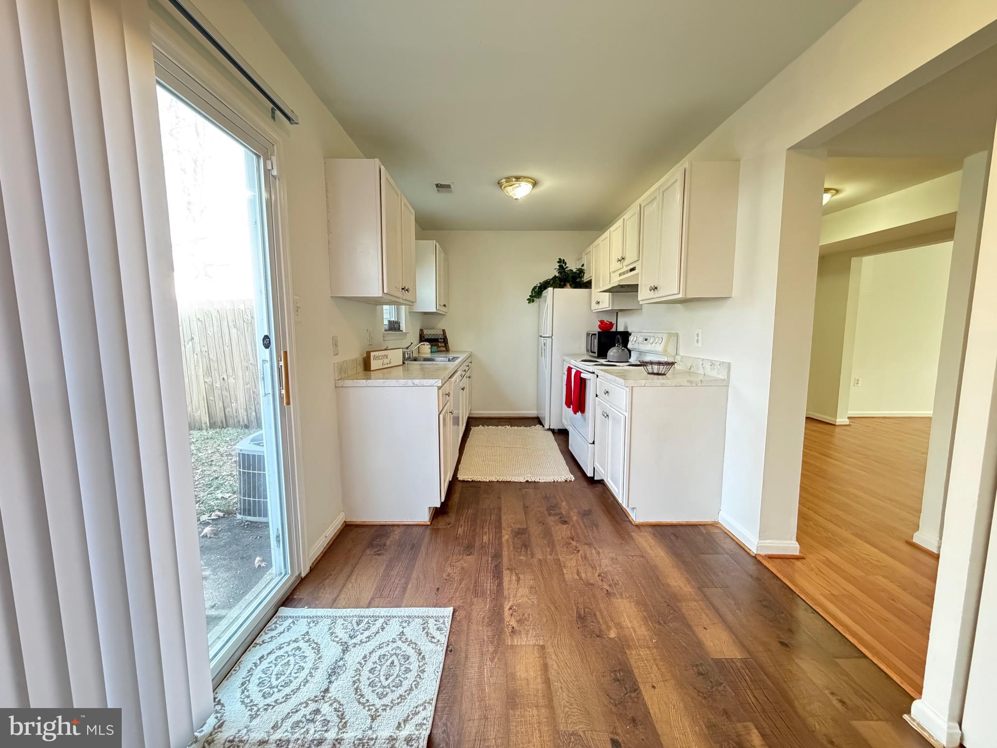 JEFFERSON PLACE - Residential