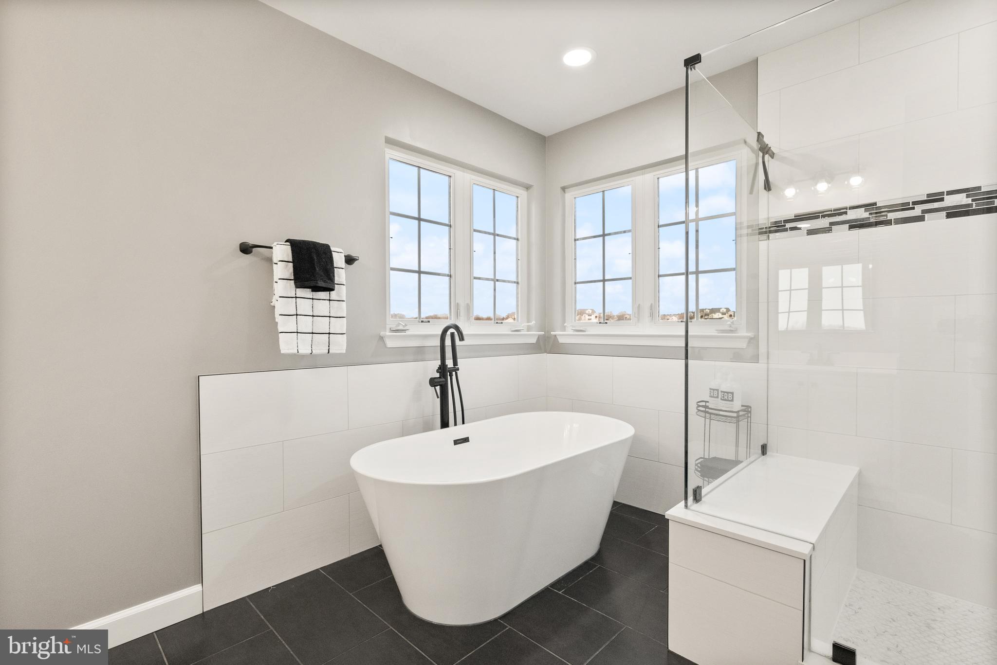 STRATFORD - Residential