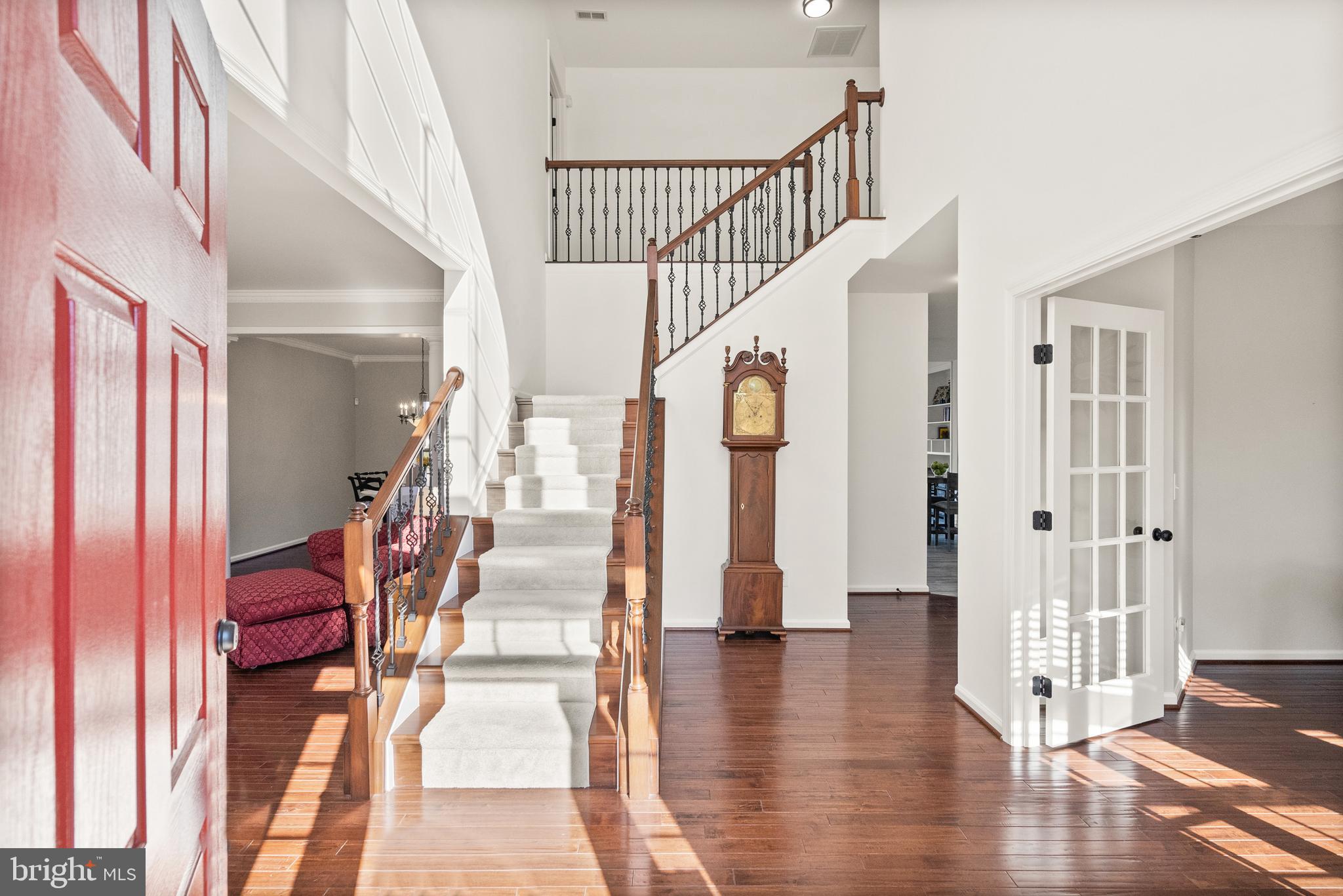 STRATFORD - Residential