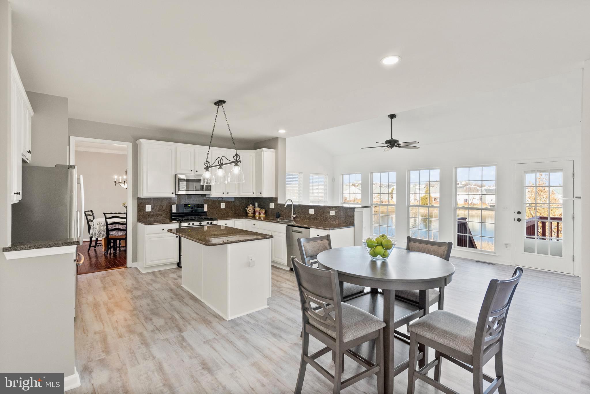 STRATFORD - Residential