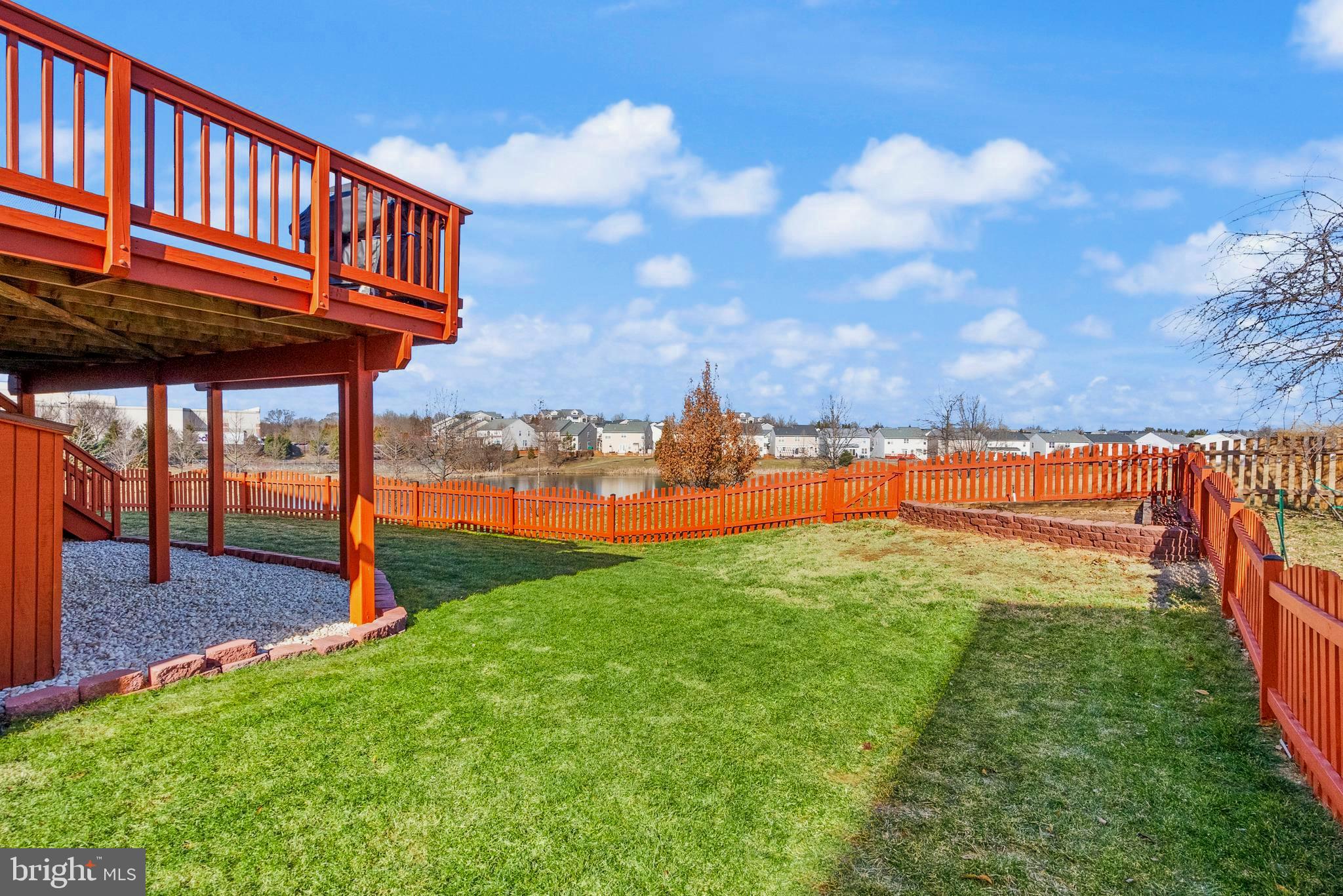 STRATFORD - Residential