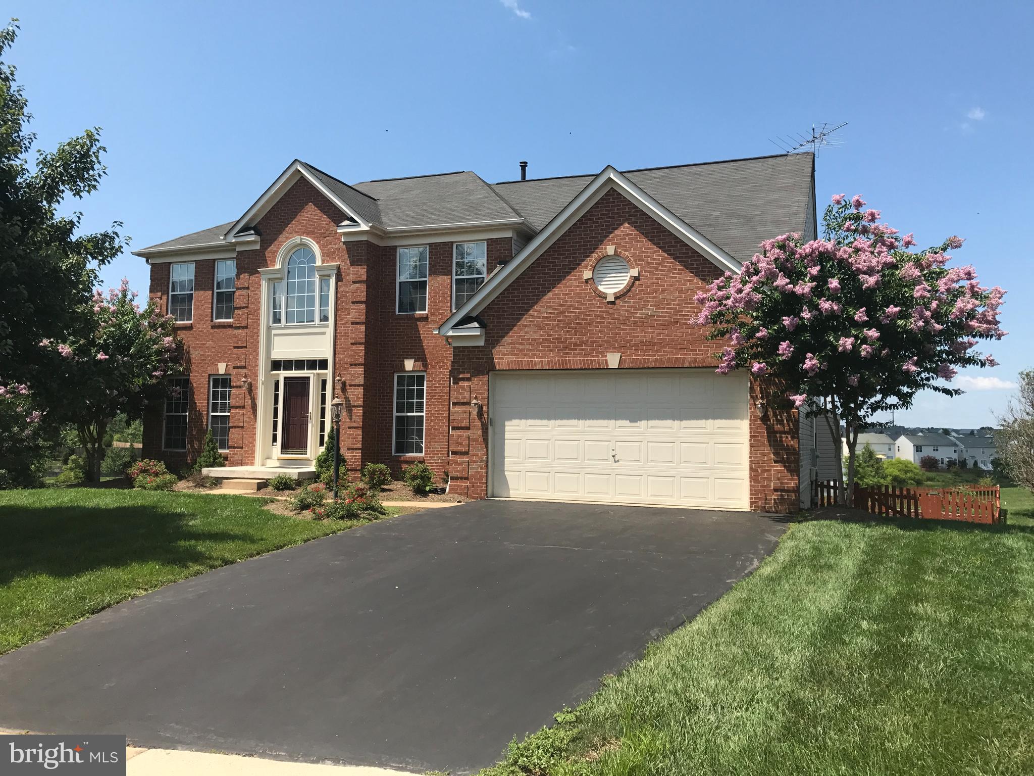 STRATFORD - Residential