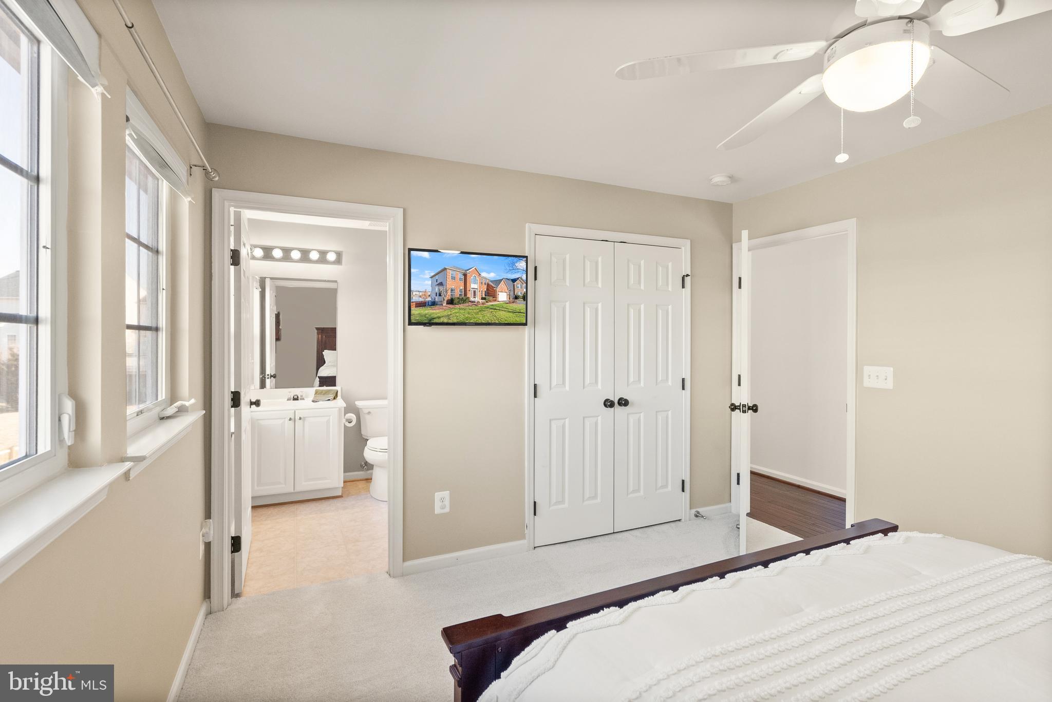 STRATFORD - Residential