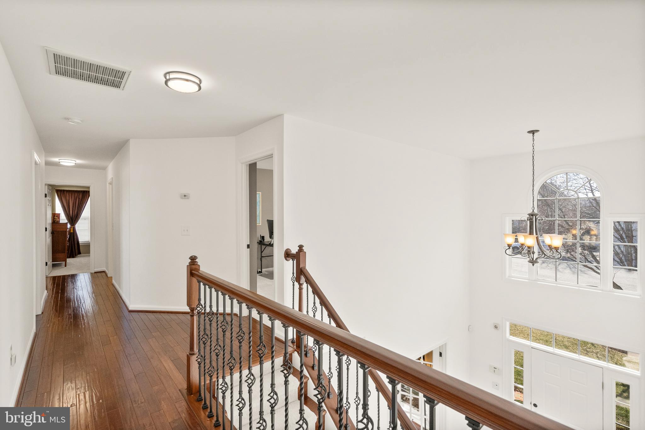 STRATFORD - Residential