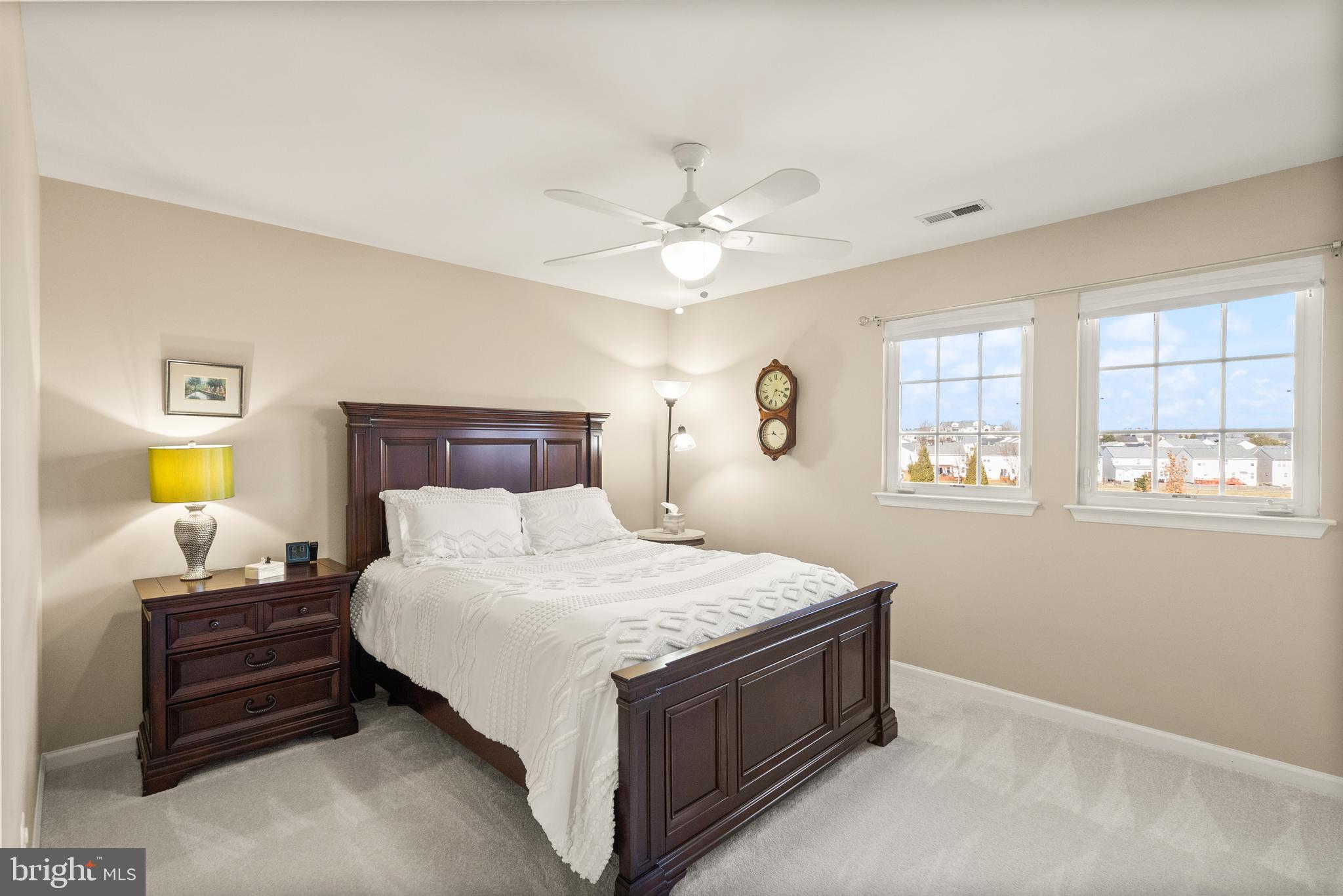 STRATFORD - Residential