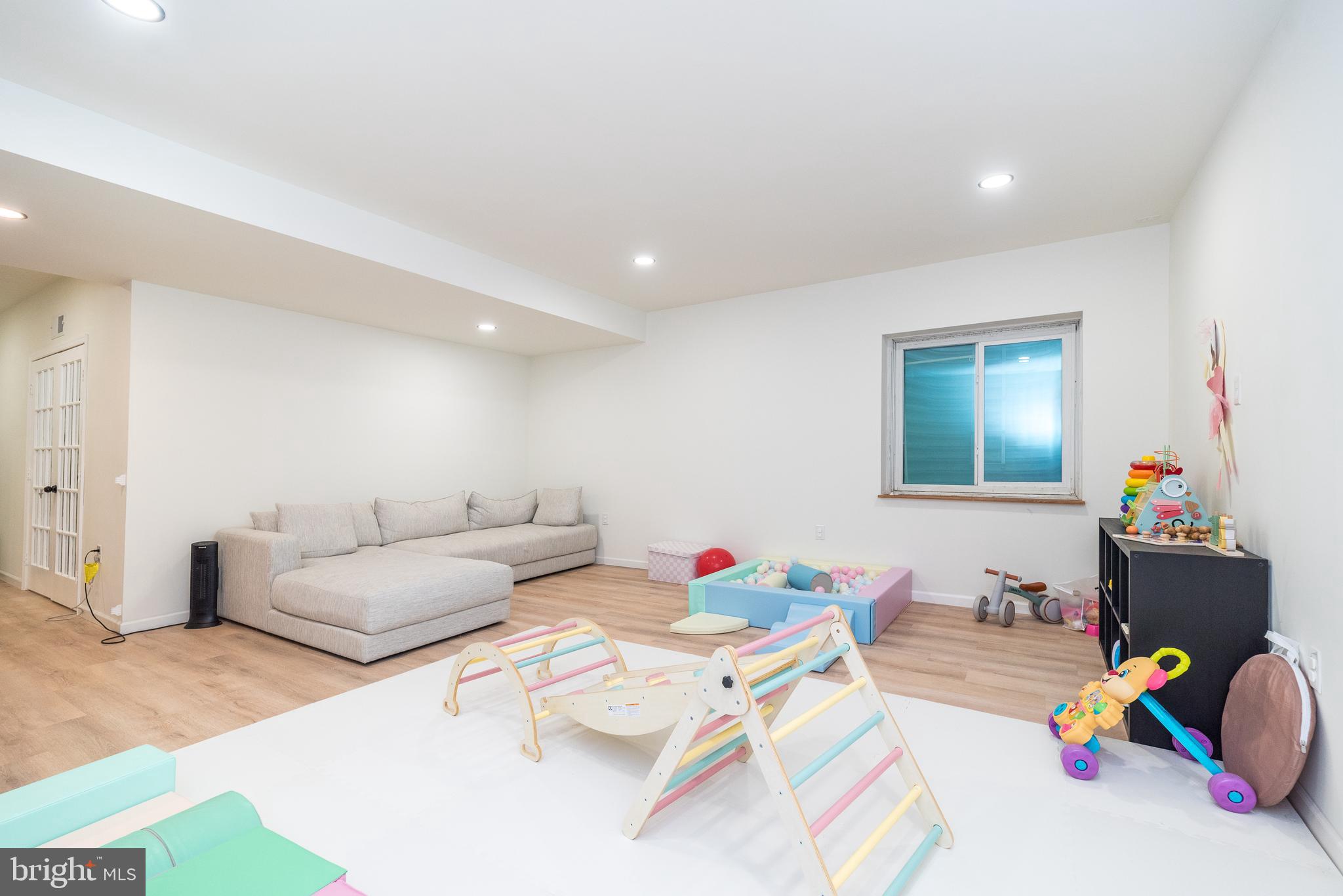 RESERVE AT WOODSIDE CREEK - Residential