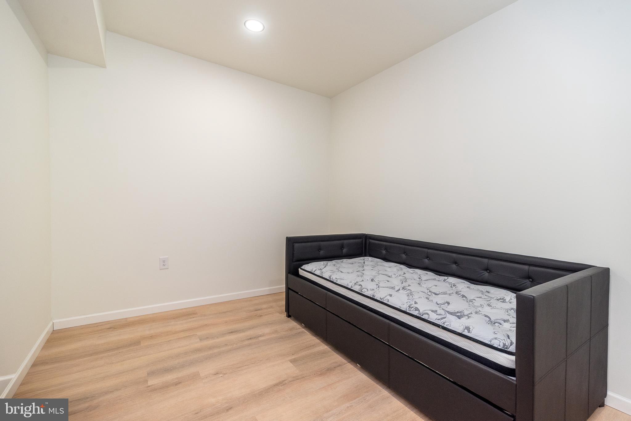 RESERVE AT WOODSIDE CREEK - Residential