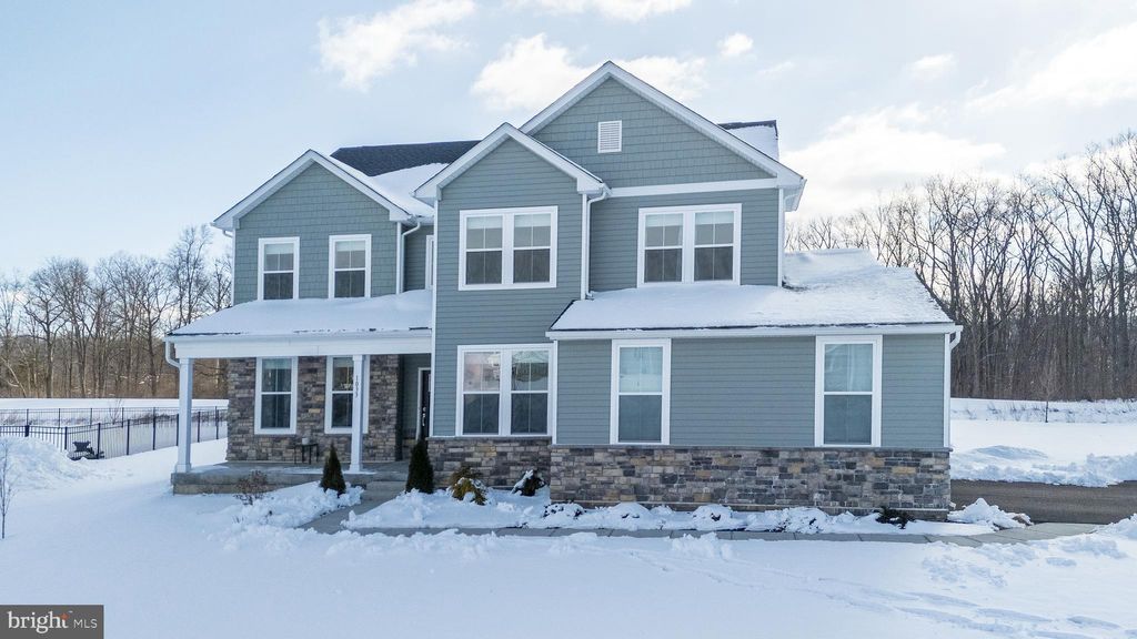 Photo of 1033 Mariwill Drive, QUAKERTOWN, PA 18951 (MLS # PABU2114480)