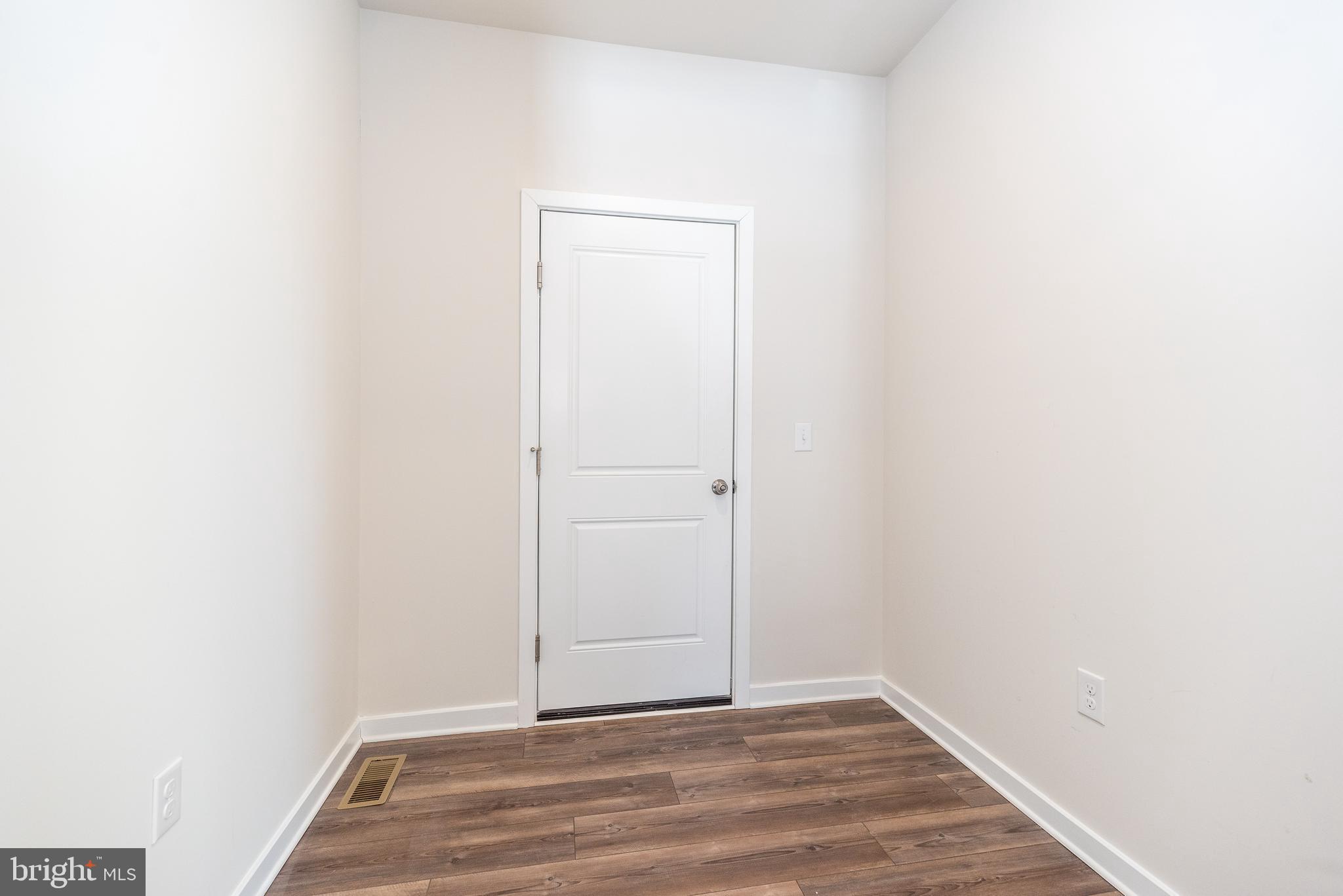 RESERVE AT WOODSIDE CREEK - Residential