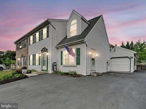 Photo of 88 Freys Road, ELIZABETHTOWN, PA 17022 (MLS # PALA2077114)