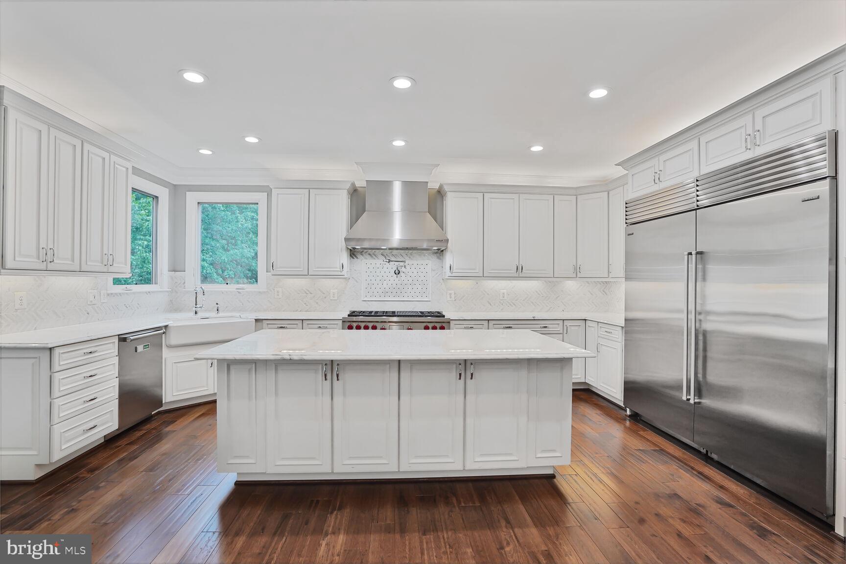 13013 DUNHILL DRIVE