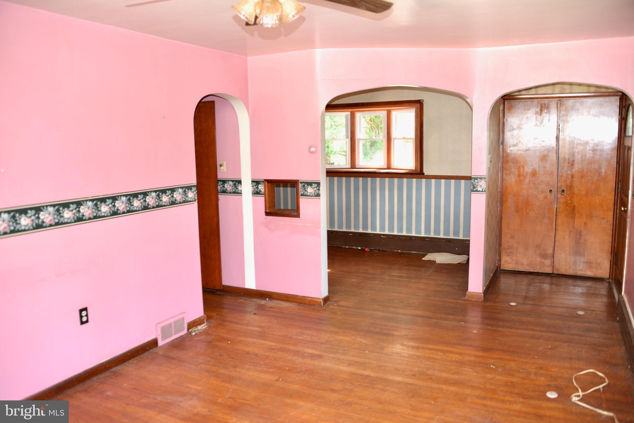 1938 HIGH PARK MANOR