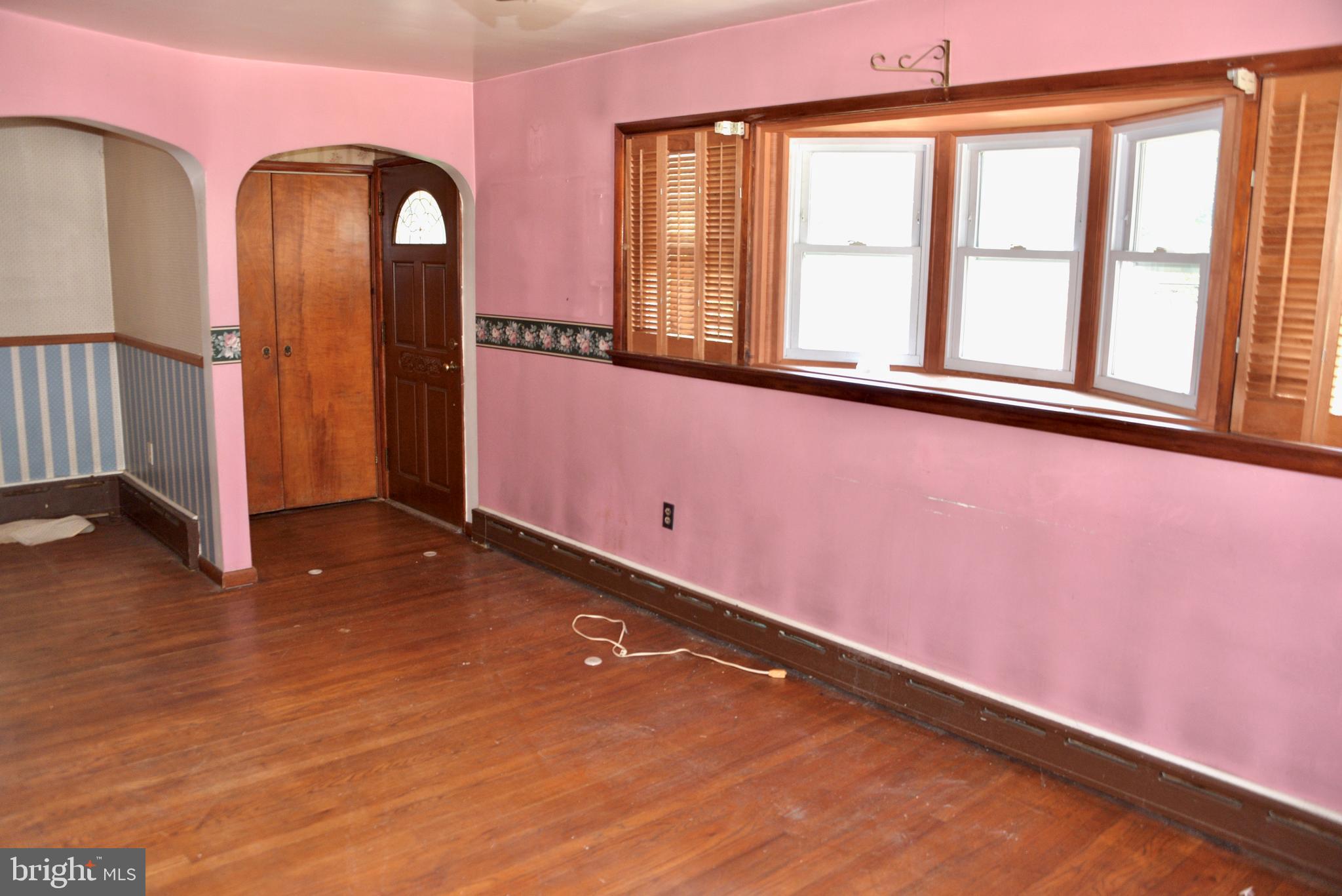 1938 HIGH PARK MANOR