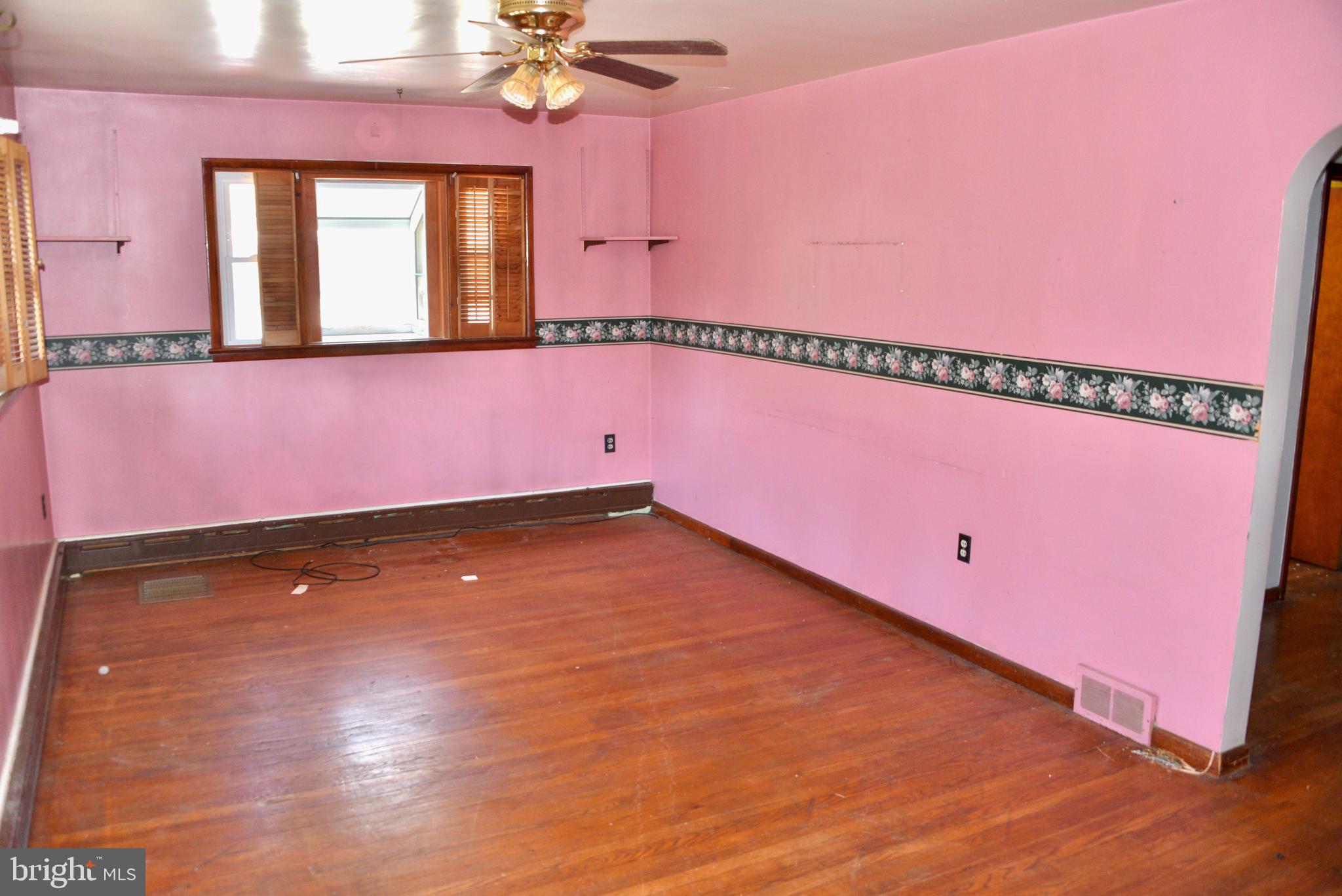 1938 HIGH PARK MANOR