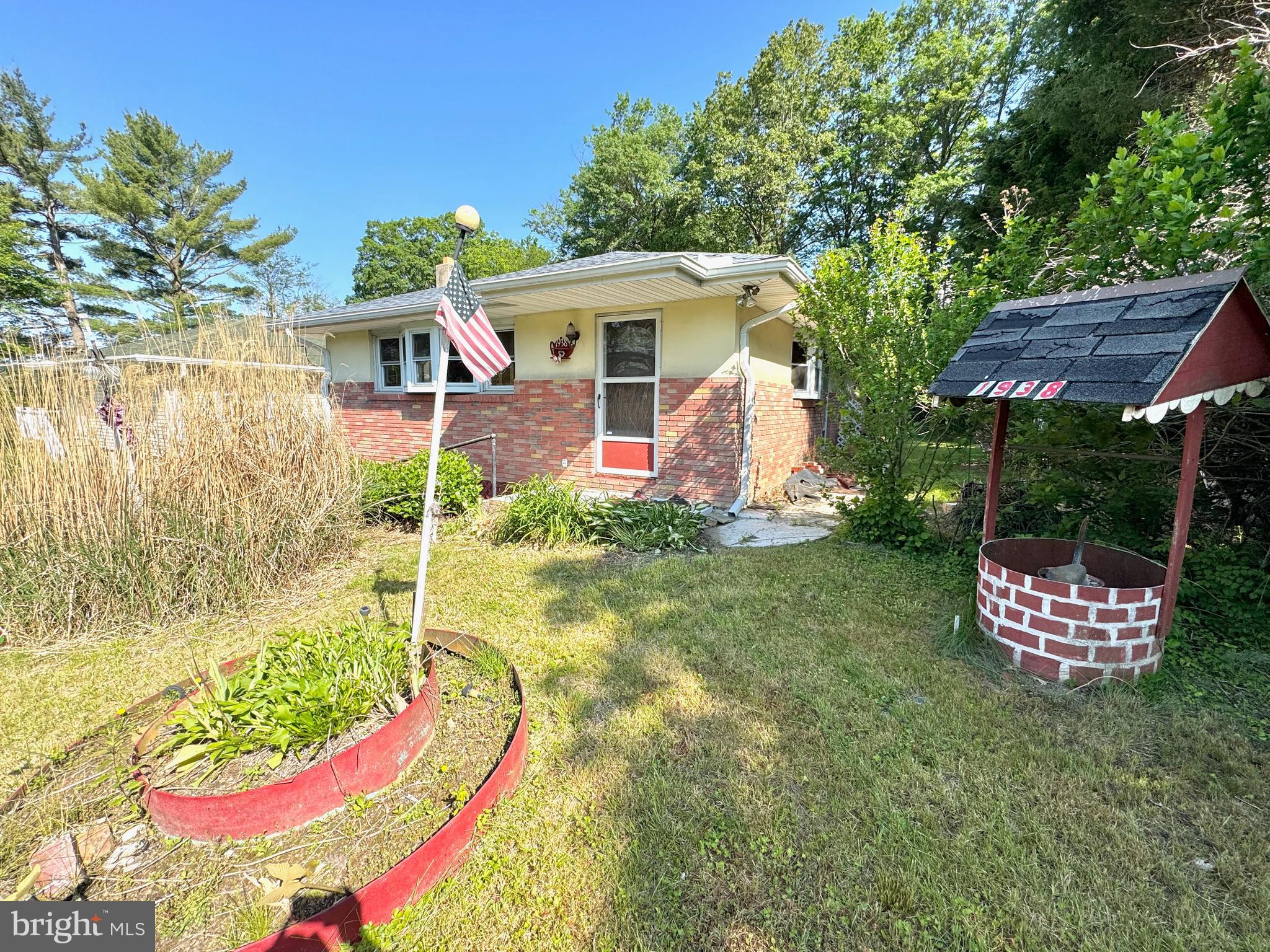 1938 HIGH PARK MANOR