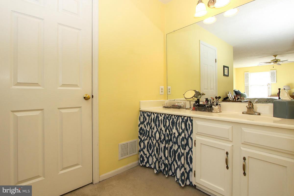 POTOMAC CROSSING - Residential