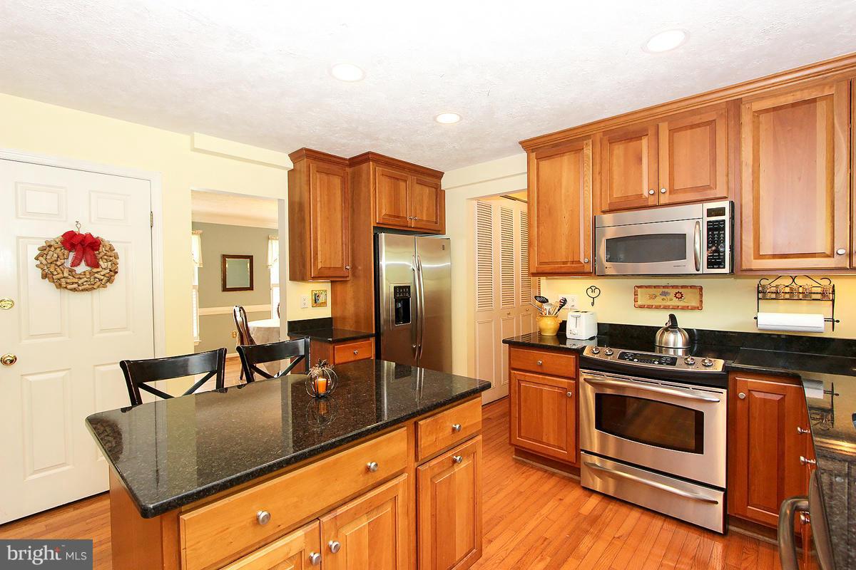 POTOMAC CROSSING - Residential