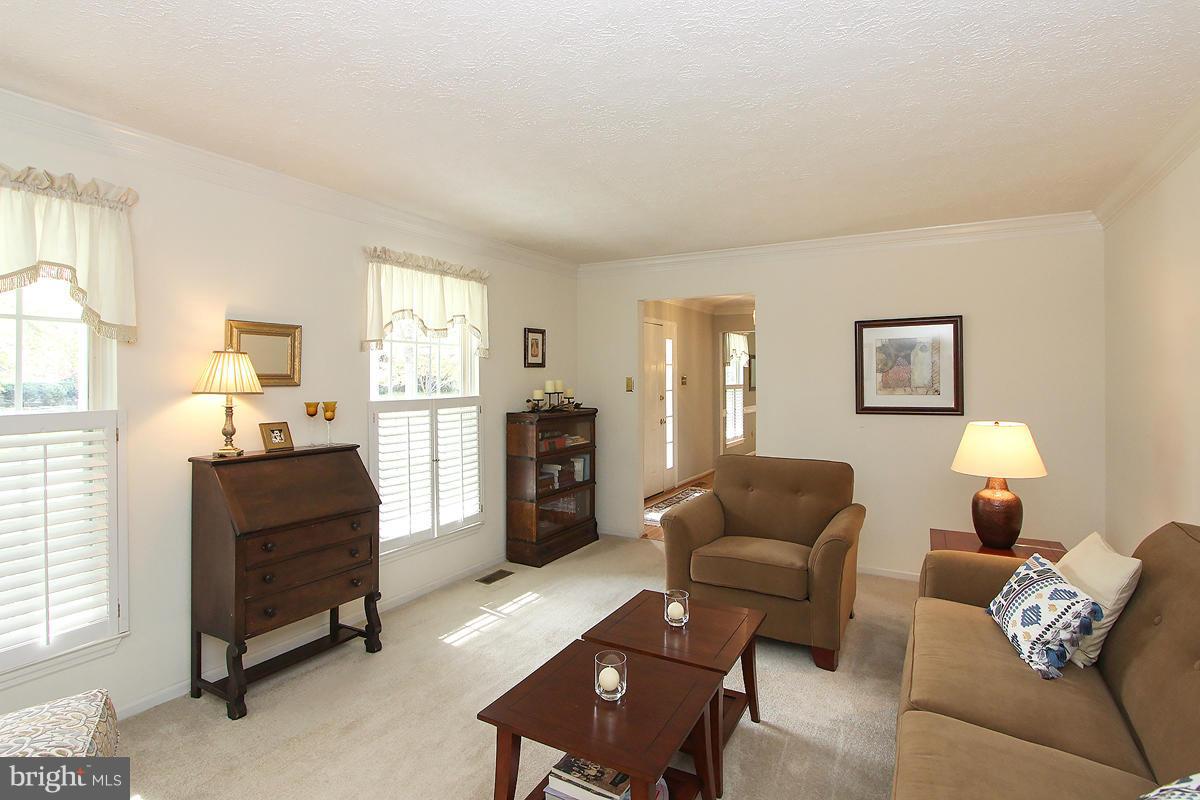 POTOMAC CROSSING - Residential