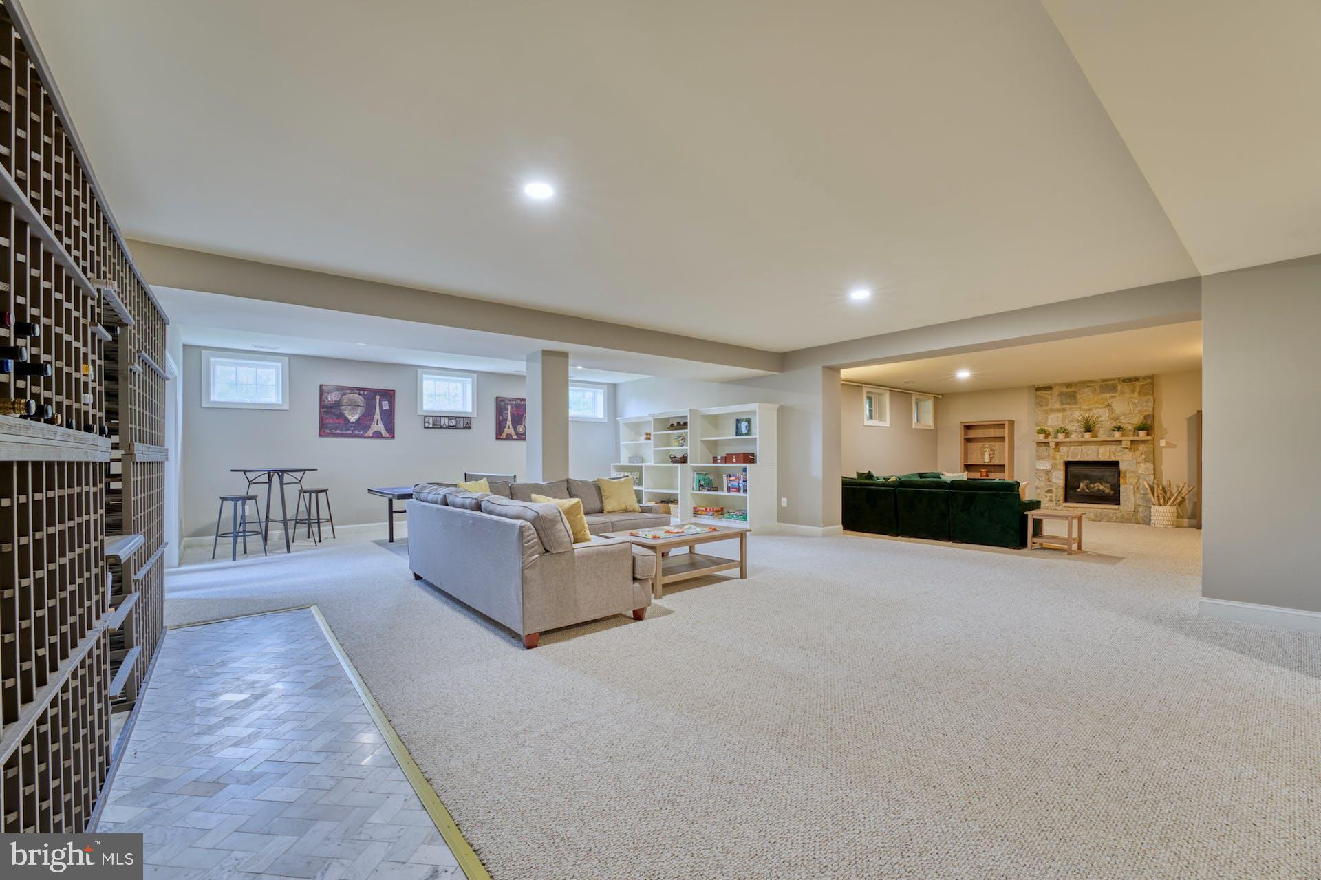 BEACON HILL - Residential