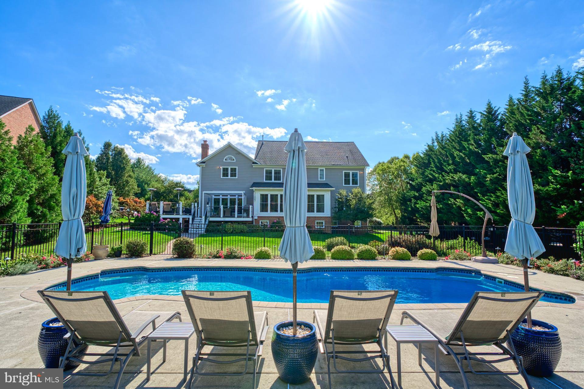 BEACON HILL - Residential