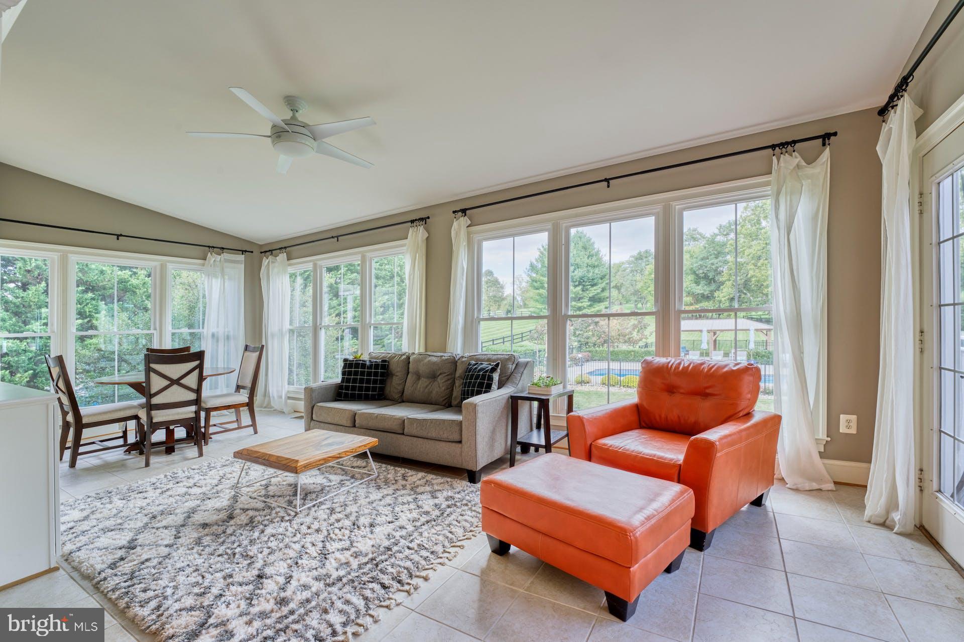 BEACON HILL - Residential