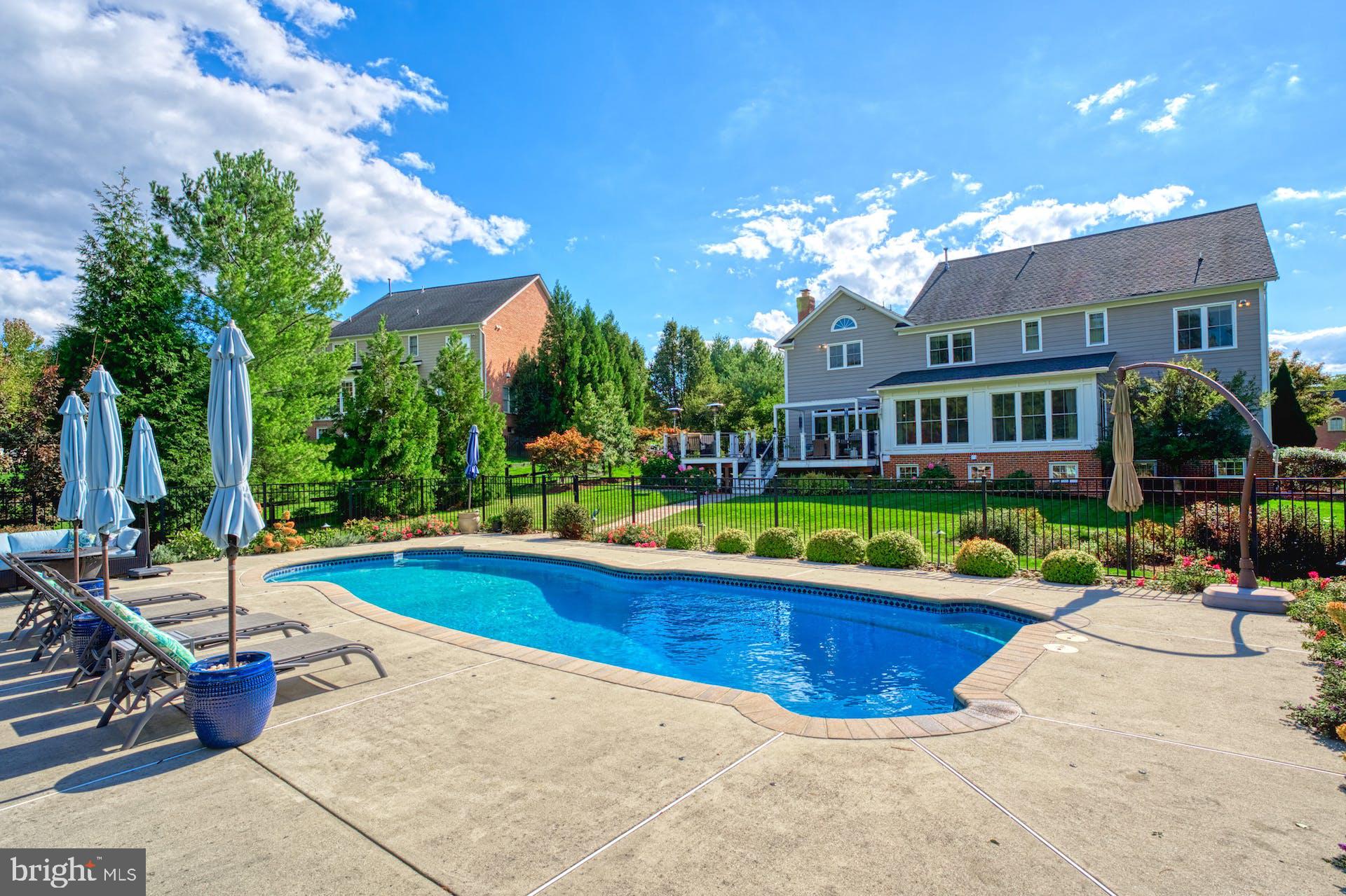 BEACON HILL - Residential