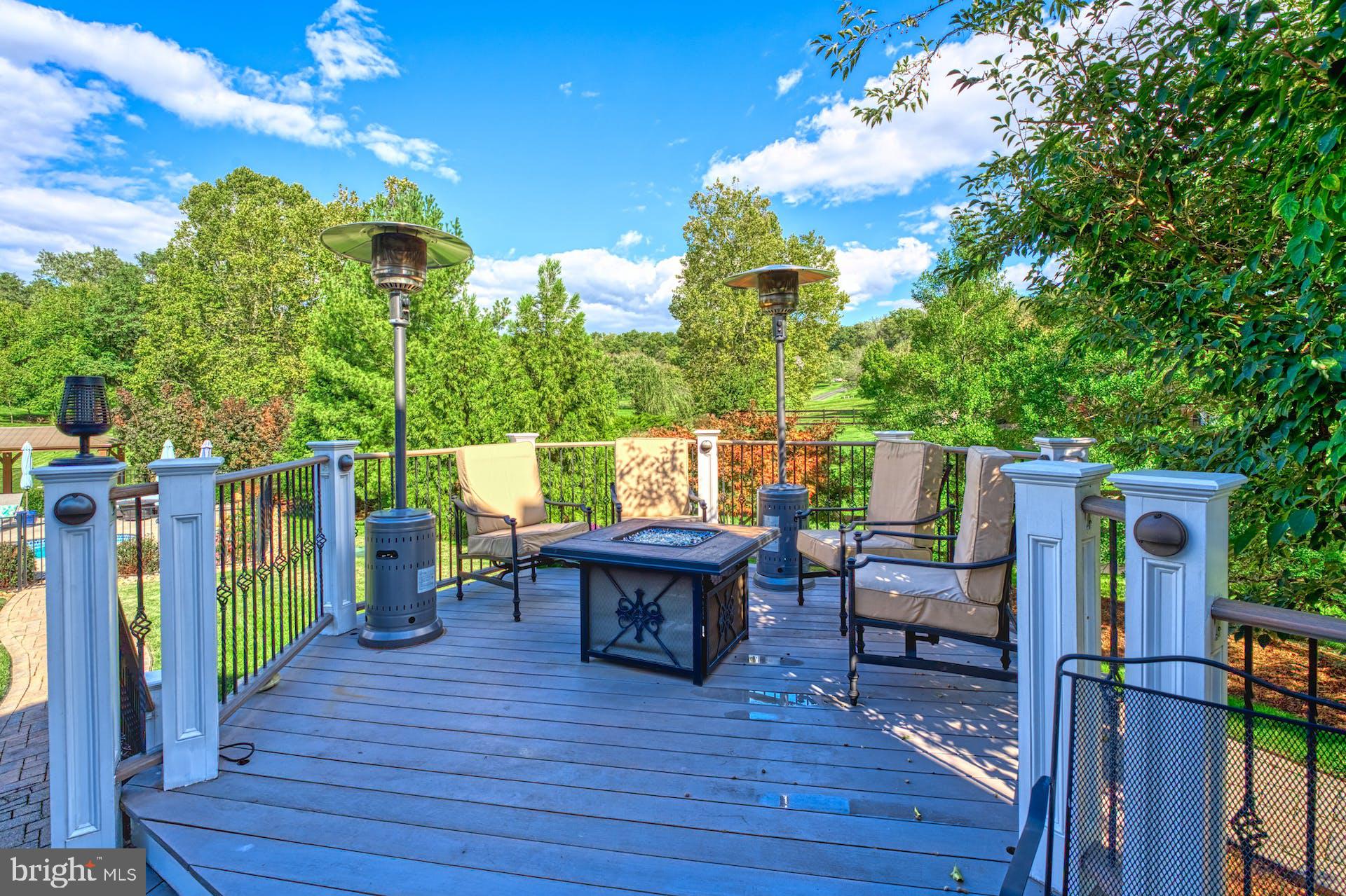 BEACON HILL - Residential