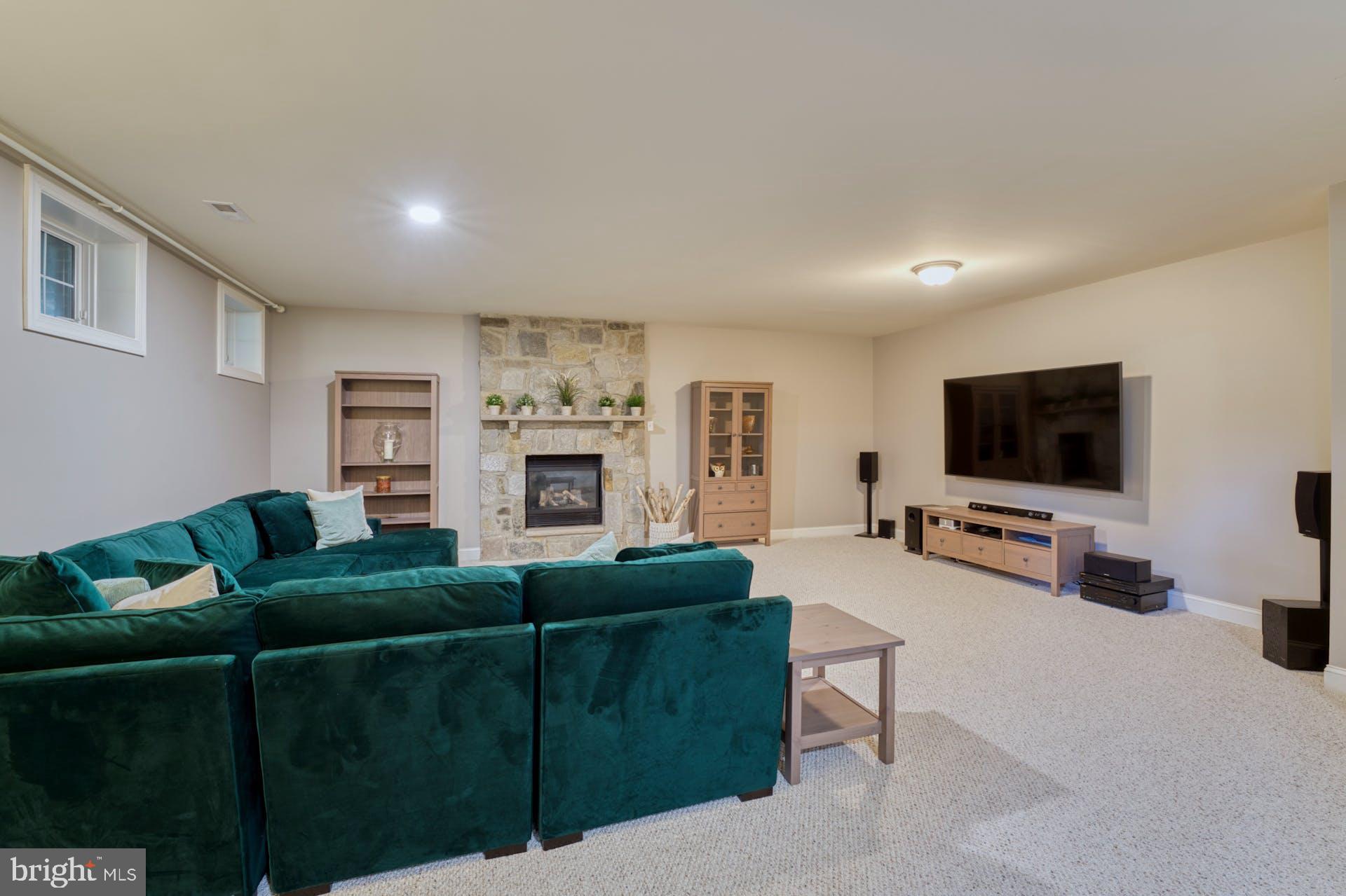 BEACON HILL - Residential