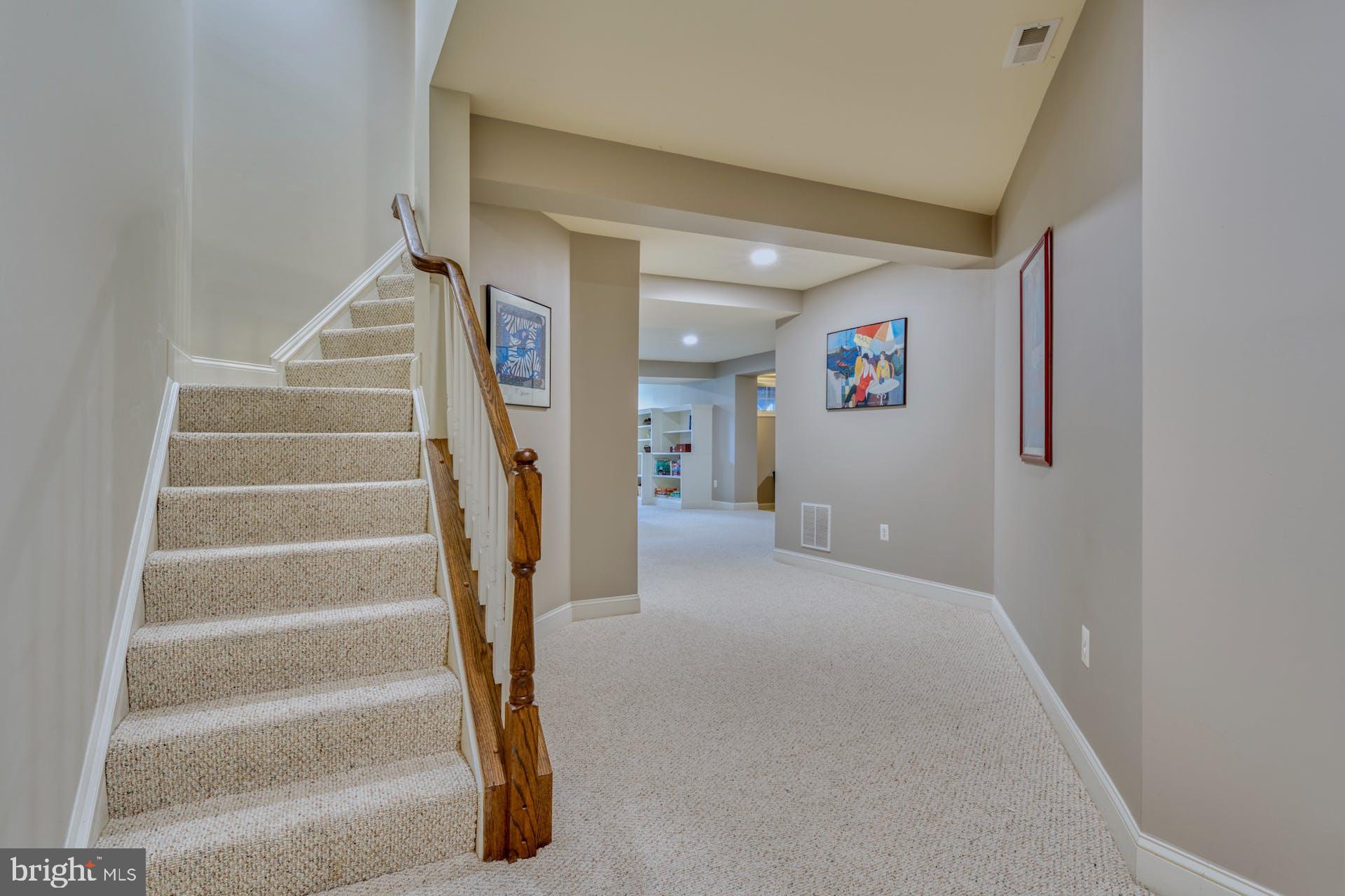 BEACON HILL - Residential