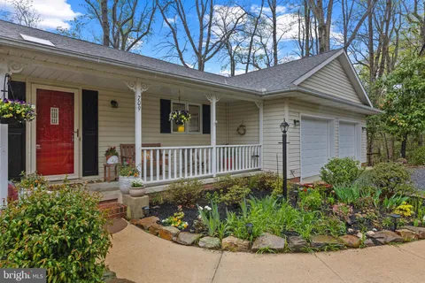 709 Meadow Brook Lane, Milford, DE MLS: DESU2080708