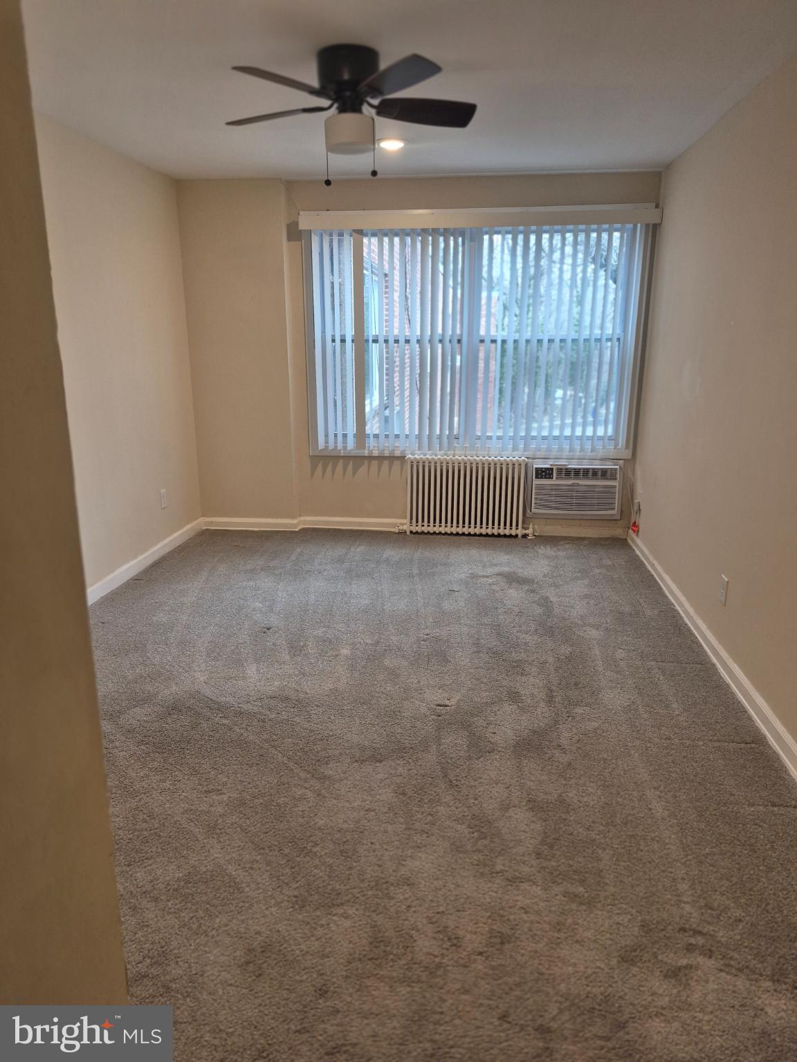 512 RIDGE ROAD SE 305