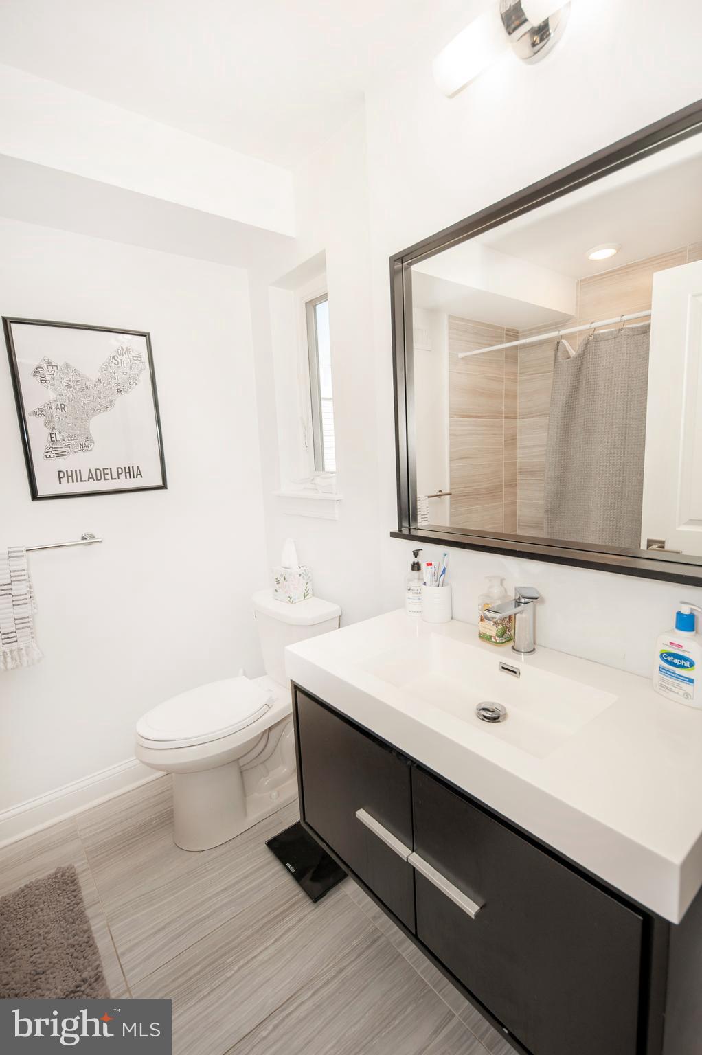 BELLA VISTA - Residential Lease