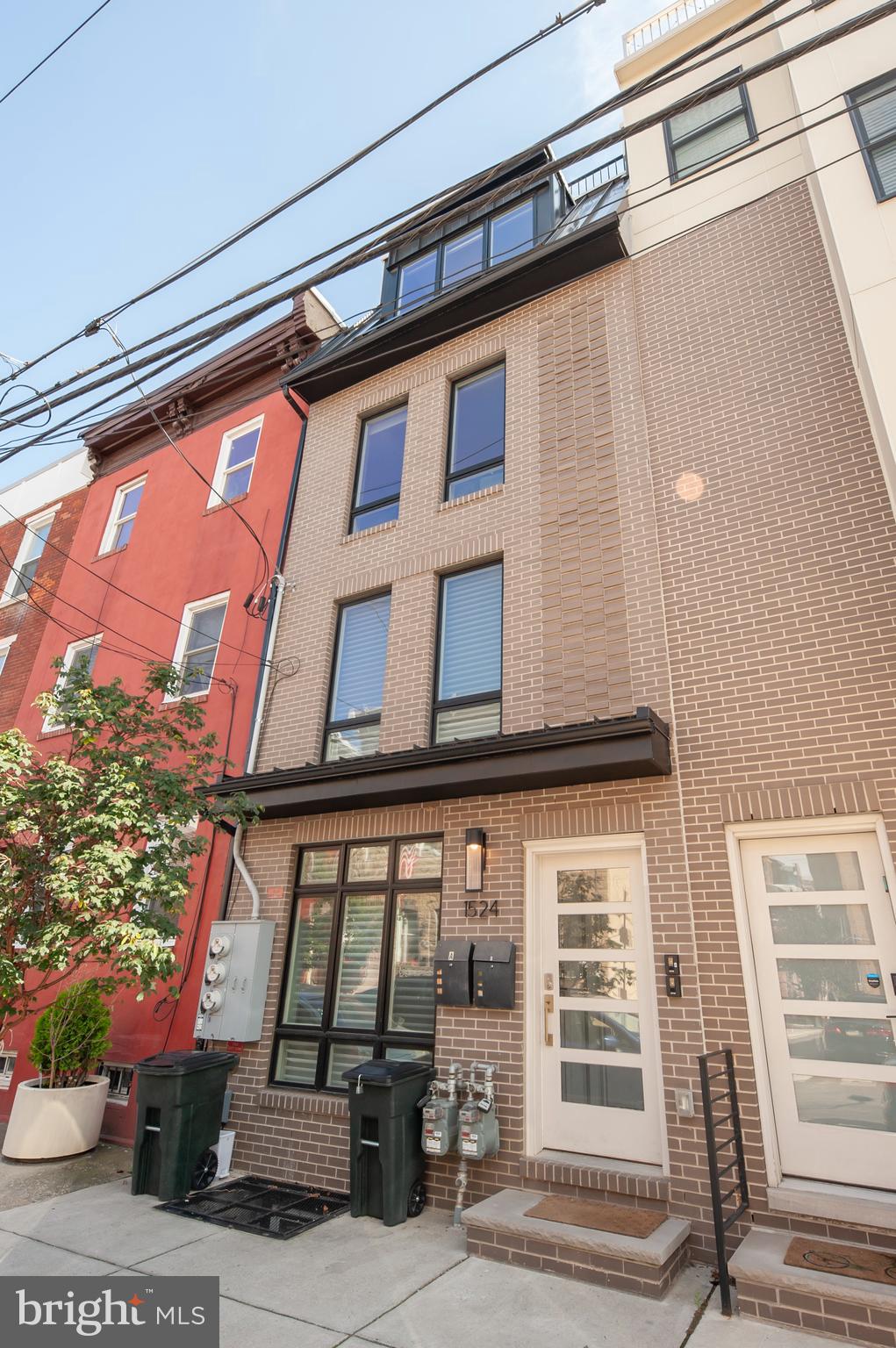 BELLA VISTA - Residential Lease