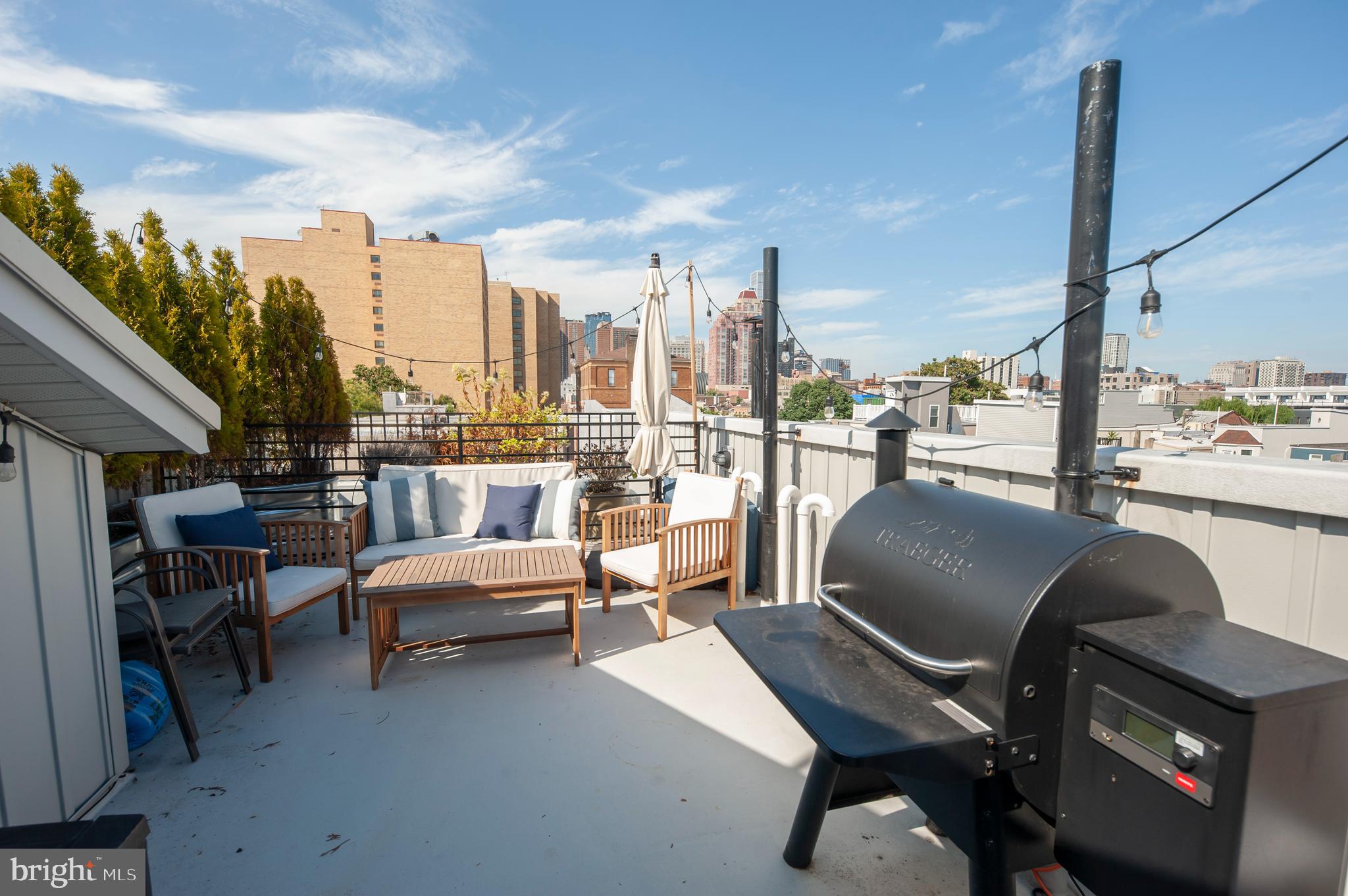 BELLA VISTA - Residential Lease