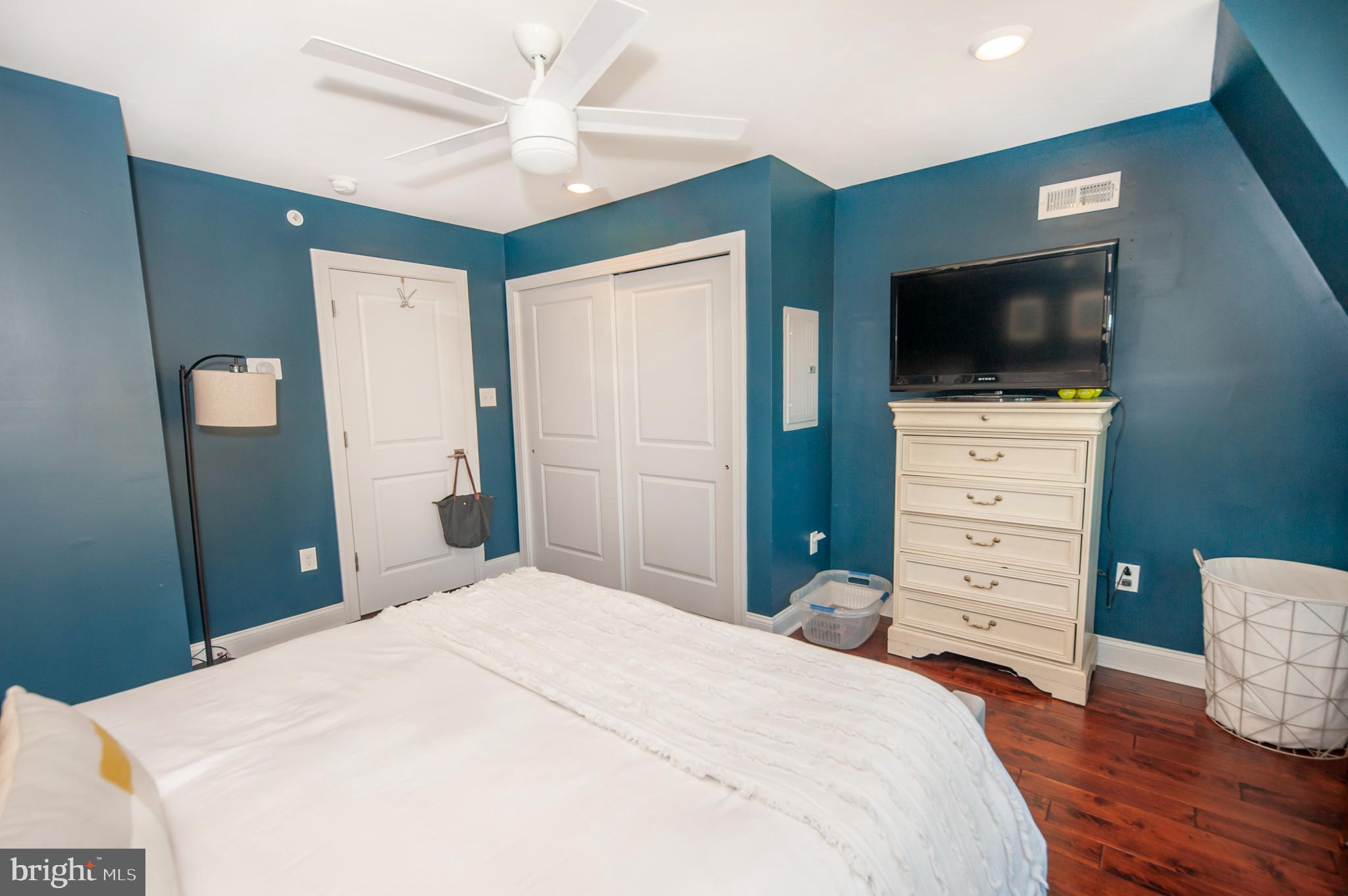 BELLA VISTA - Residential Lease