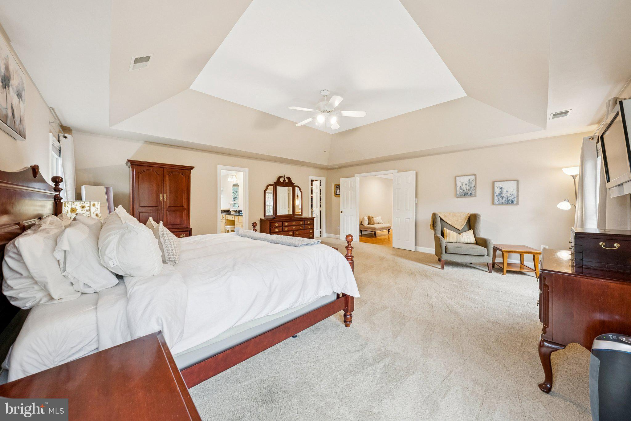 HICKORY CREEK ESTATES - Residential