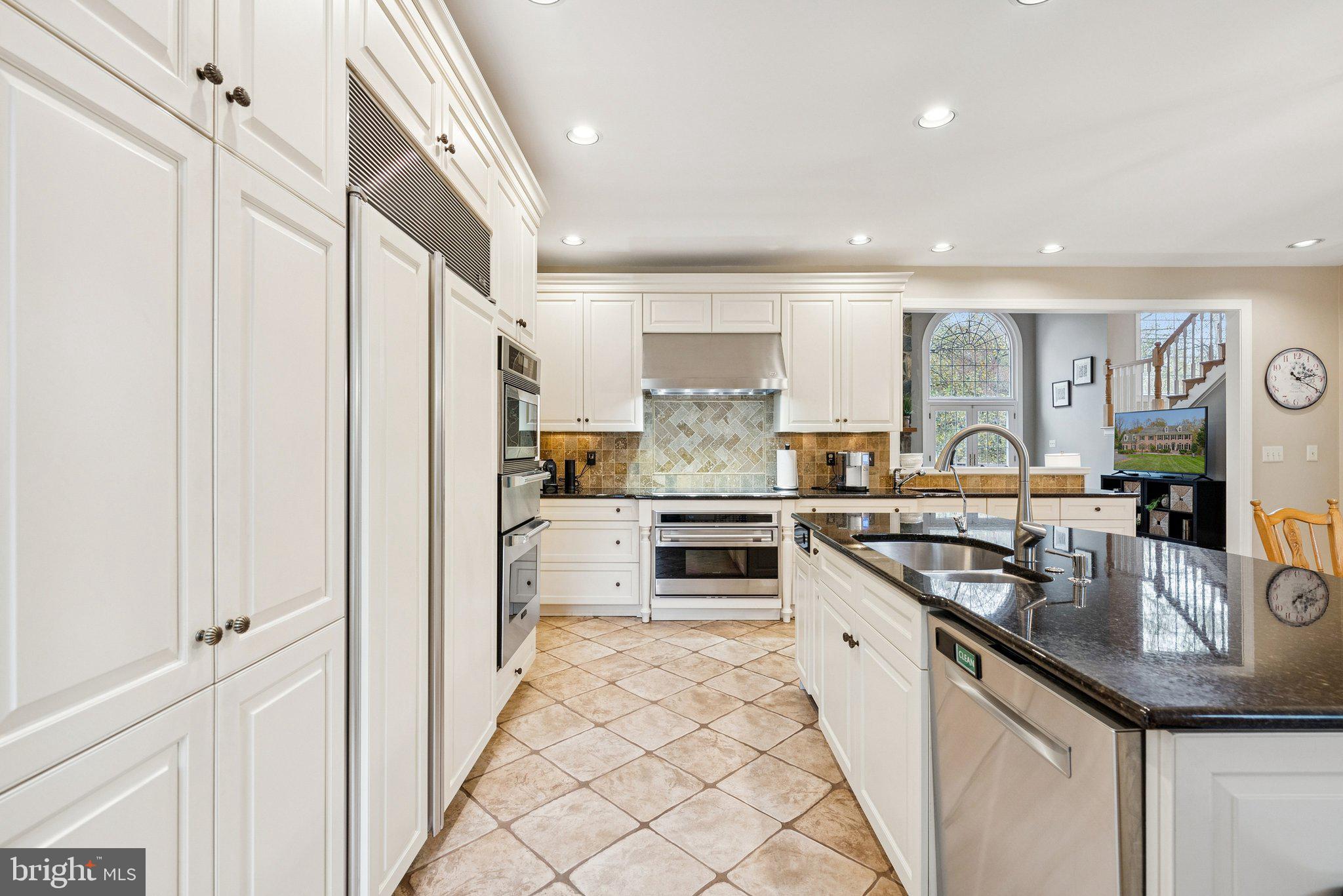 HICKORY CREEK ESTATES - Residential