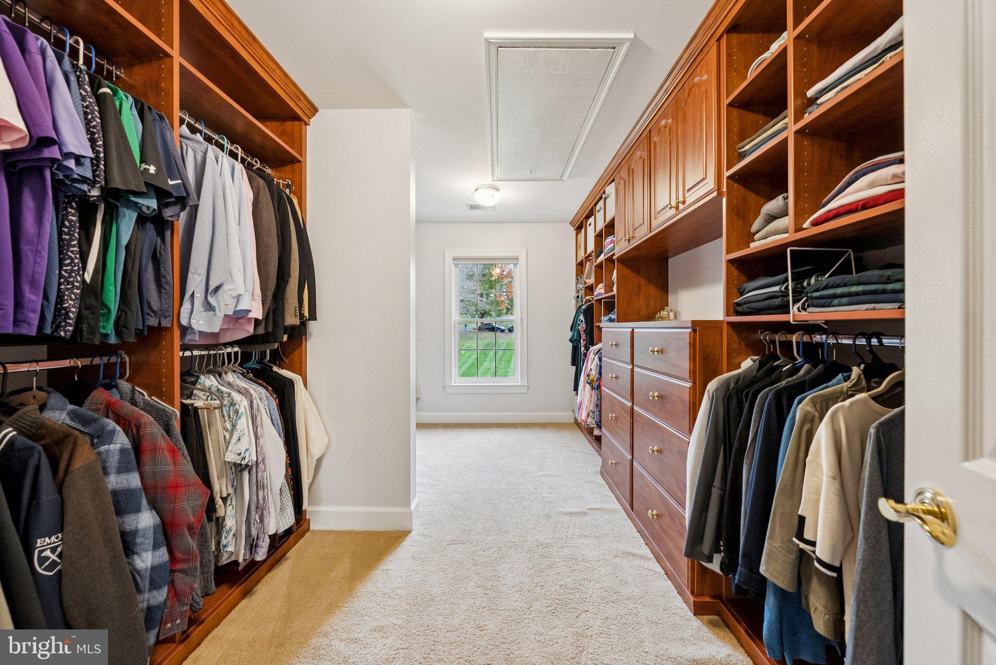 HICKORY CREEK ESTATES - Residential