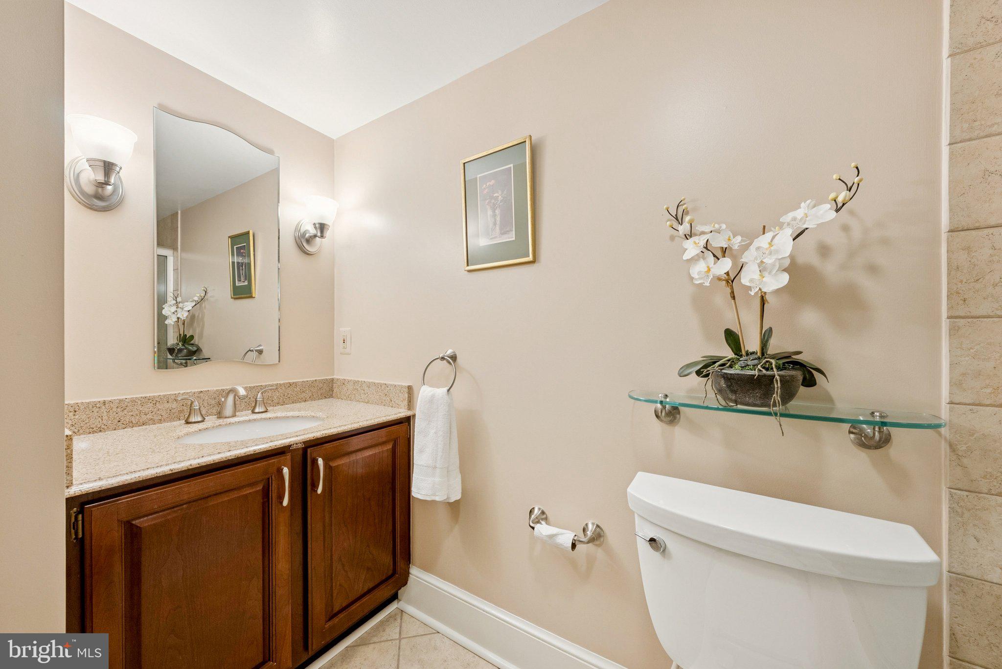 HICKORY CREEK ESTATES - Residential