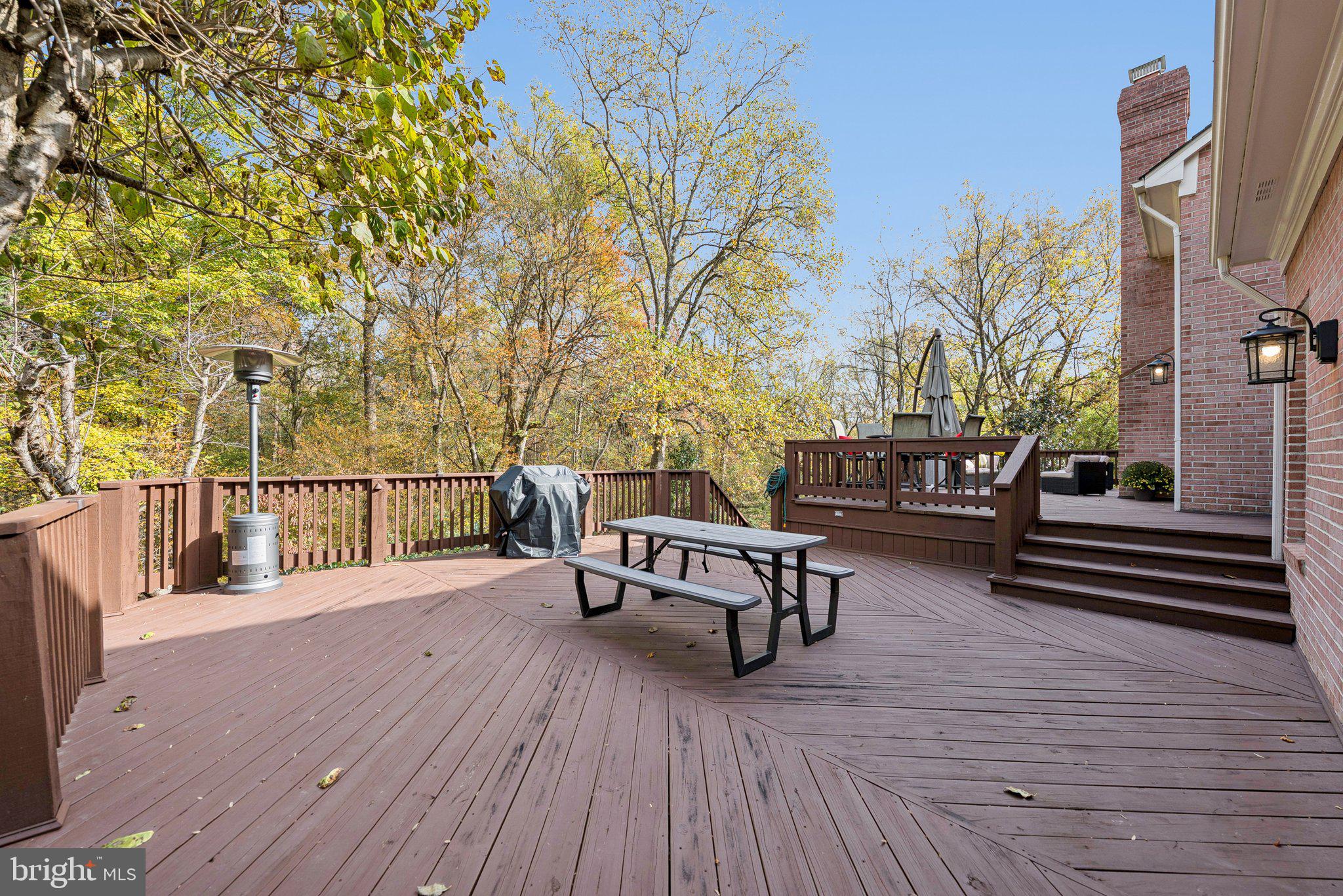 HICKORY CREEK ESTATES - Residential