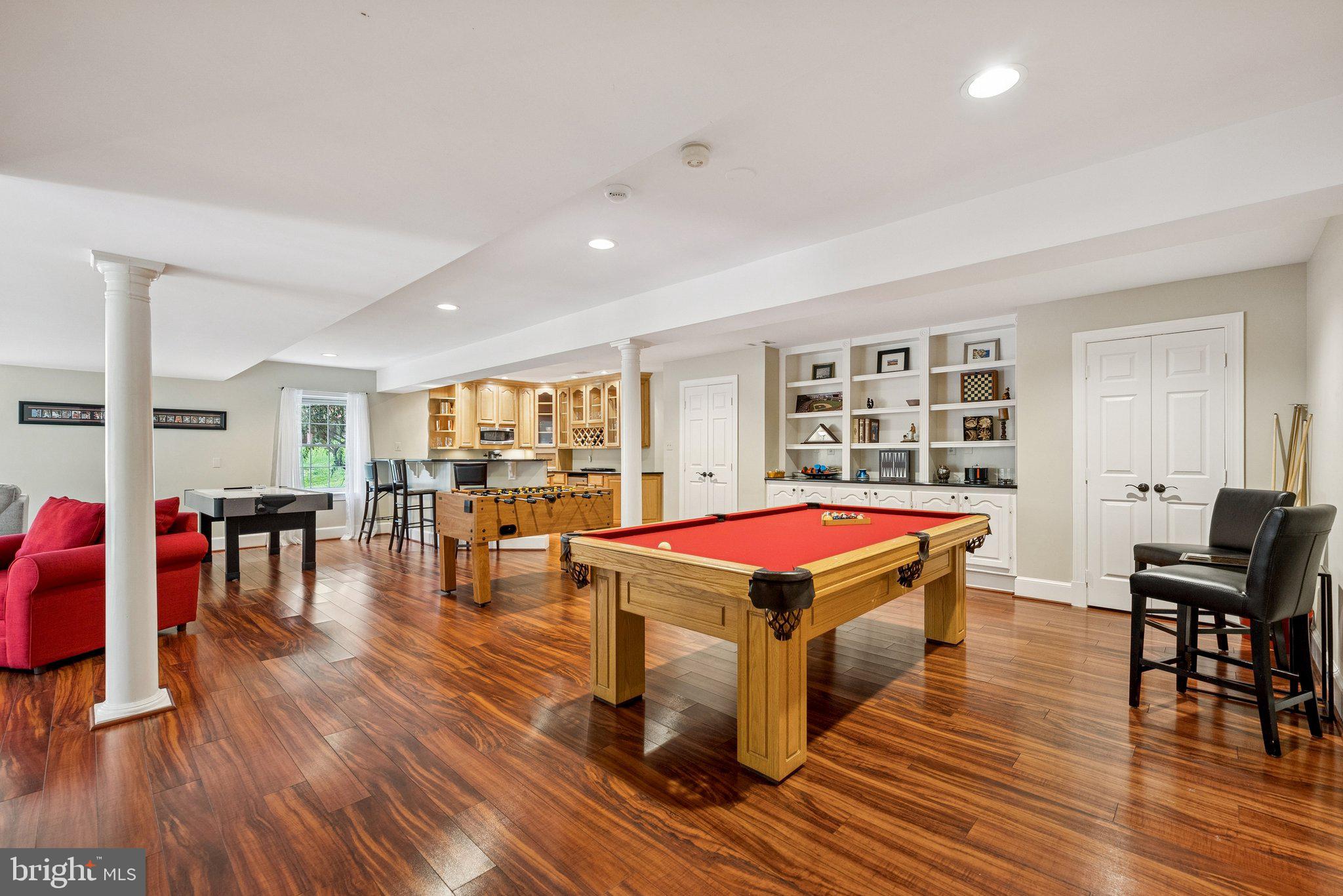 HICKORY CREEK ESTATES - Residential