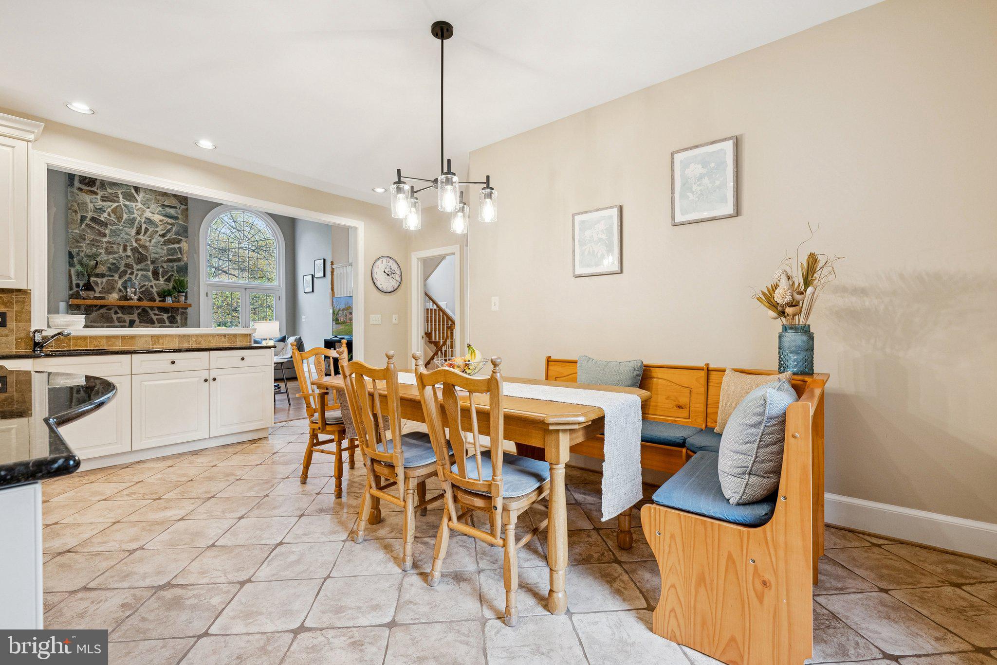 HICKORY CREEK ESTATES - Residential