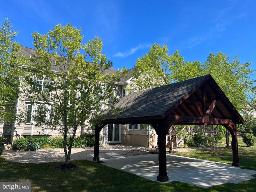 WOODS AT NORTHAMPTON - Residential